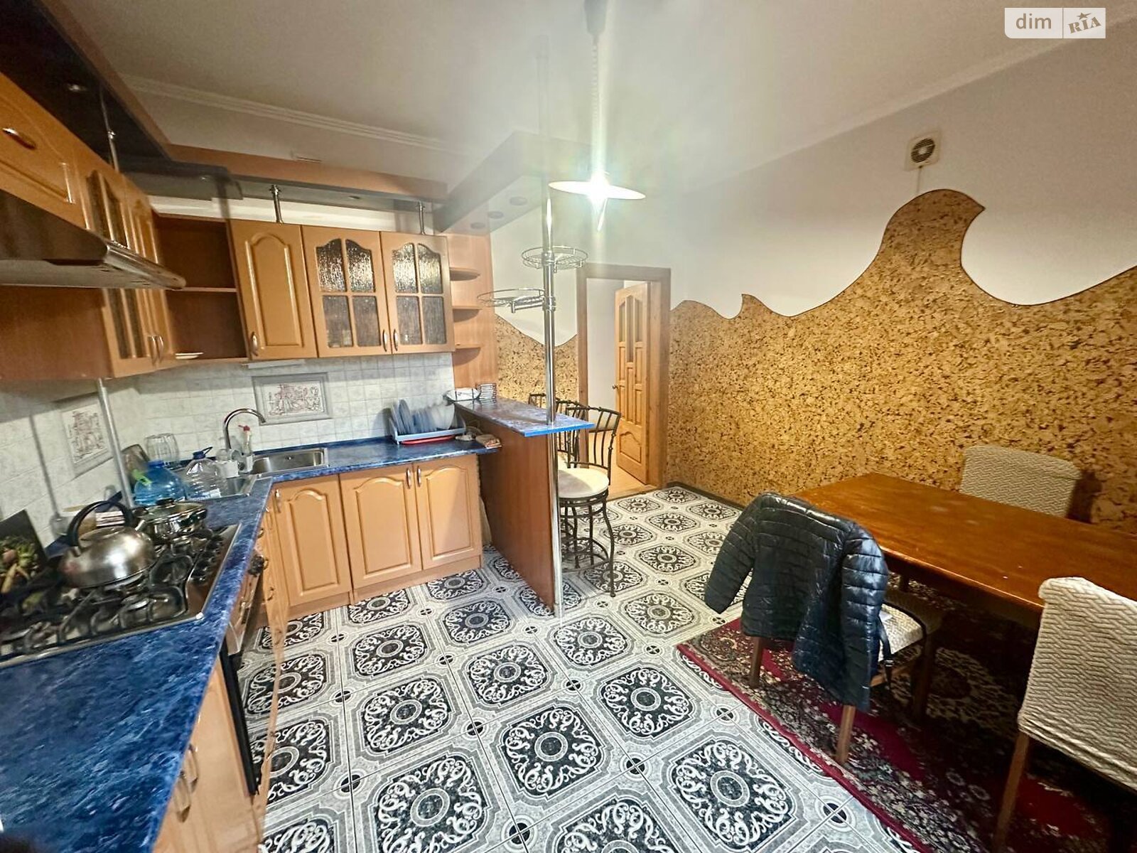 двухэтажный дом с ремонтом, 160 кв. м, кирпич. Сдается помесячно в Львове, в районе Вулька фото 1