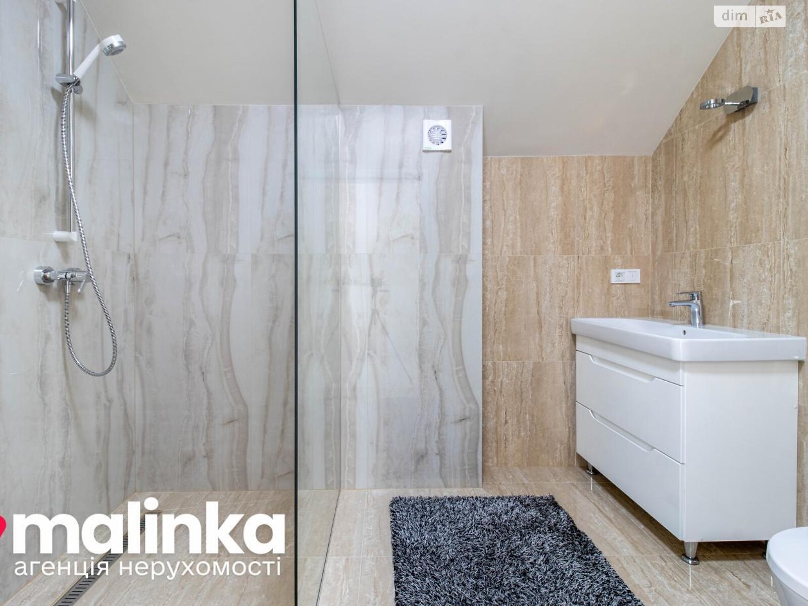 трехэтажный дом, 180 кв. м, кирпич. Сдается помесячно в Львове, в районе Зализнычный фото 1