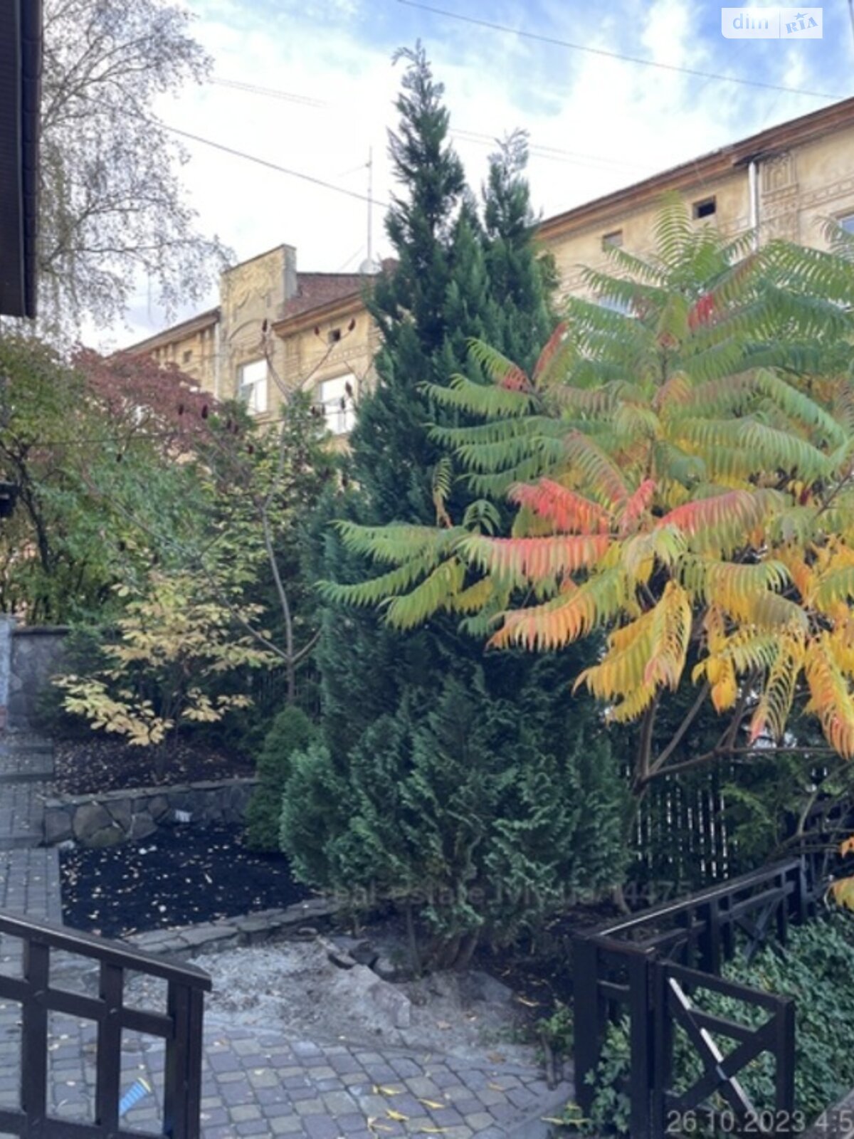 двухэтажный дом с гаражом, 110 кв. м, кирпич. Сдается помесячно в Львове, в районе Зализнычный фото 1