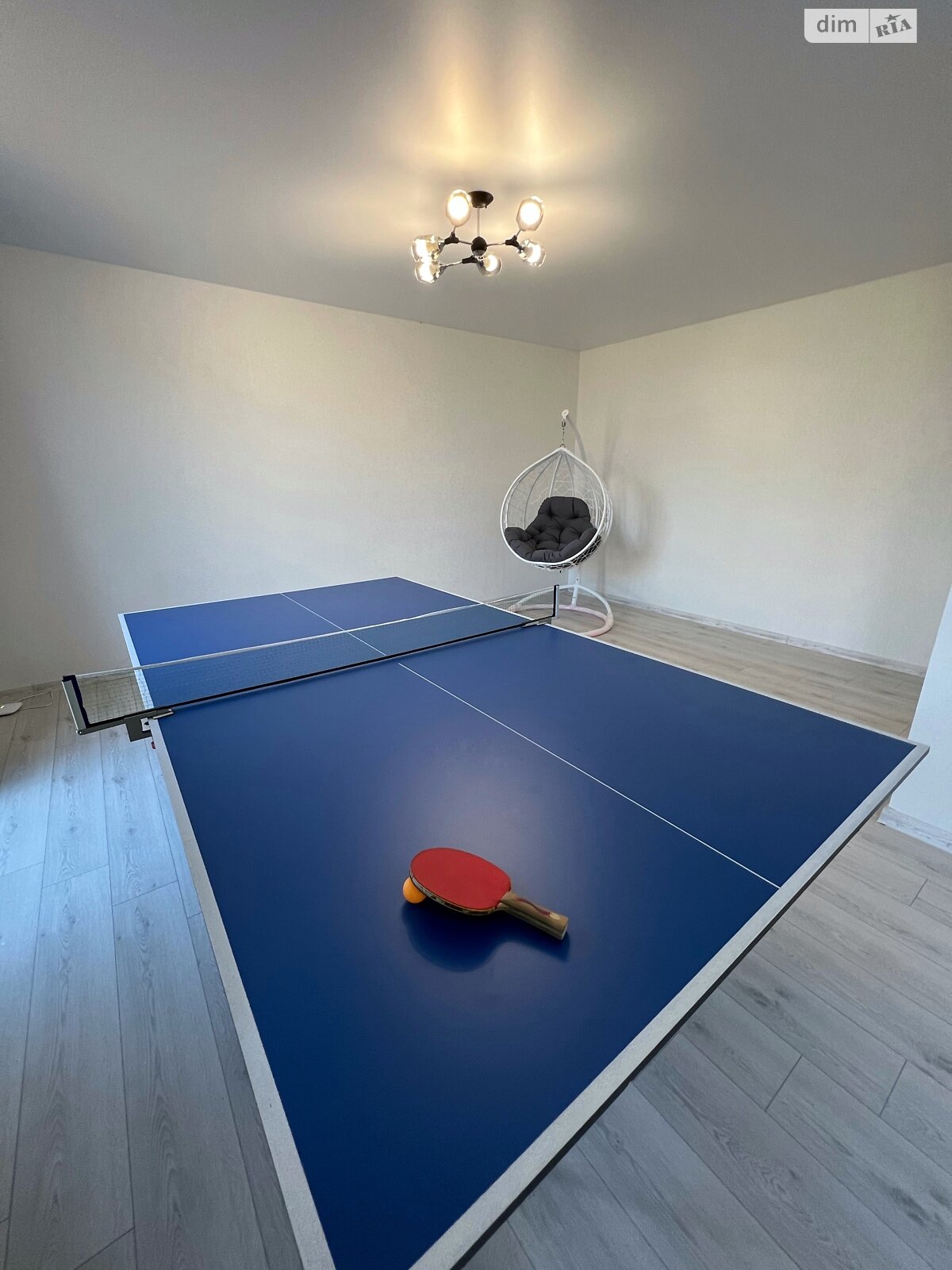 двухэтажный дом с гаражом, 220 кв. м, газобетон. Сдается помесячно в Лысогоре фото 1