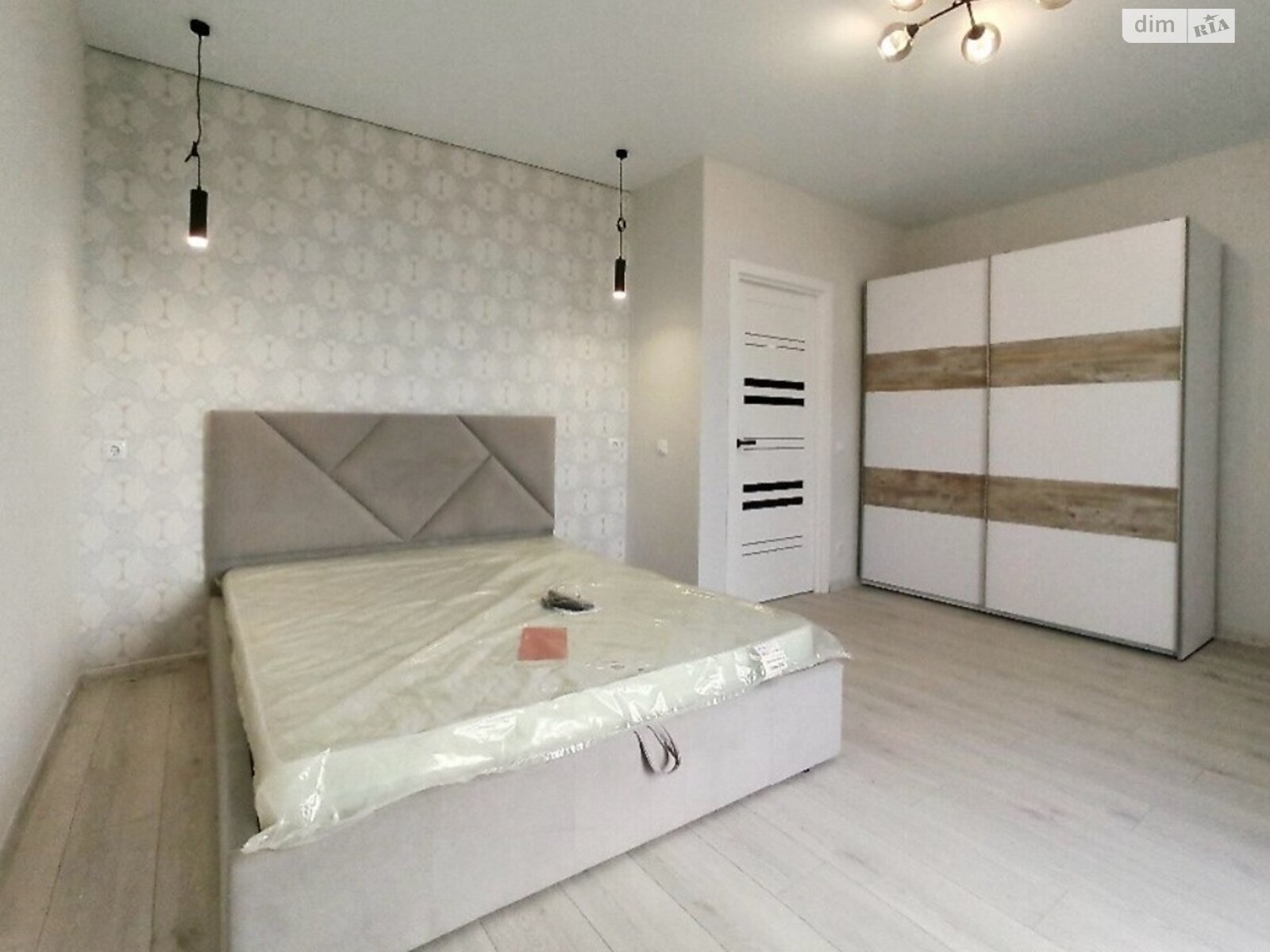 двухэтажный дом с гаражом, 200 кв. м, газобетон. Сдается помесячно в Лысогоре фото 1 двухэтажный дом с гаражом, 200 кв. м, газобетон. Сдается помесячно в Лысогоре фото 1