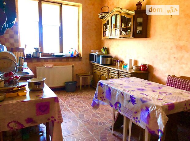 двухэтажный дом, 300 кв. м, кирпич. Сдается помесячно в село Бобовище, Закарпатская обл. фото 1 двухэтажный дом, 300 кв. м, кирпич. Сдается помесячно в село Бобовище, Закарпатская обл. фото 1