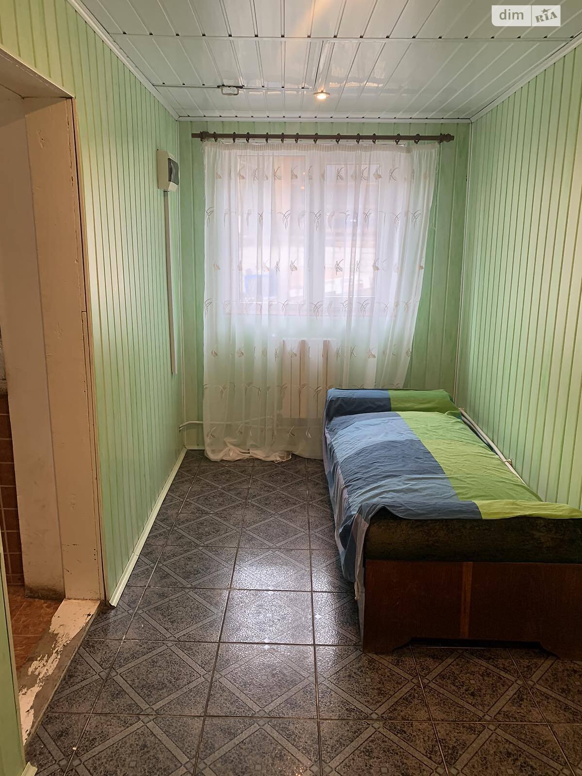 двоповерховий будинок з гаражем, 70 кв. м, цегла. Здається помісячно в Мурованому фото 1 двоповерховий будинок з гаражем, 70 кв. м, цегла. Здається помісячно в Мурованому фото 1