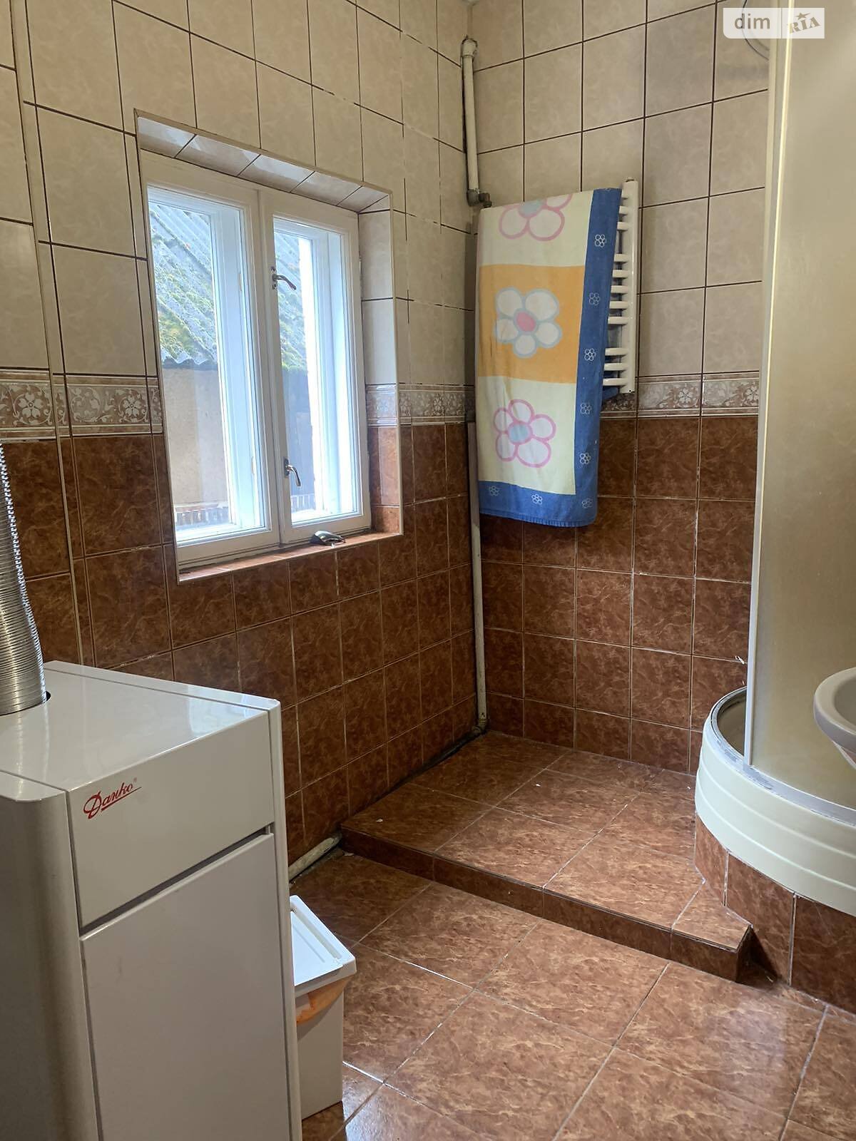 двоповерховий будинок з гаражем, 70 кв. м, цегла. Здається помісячно в Мурованому фото 1 двоповерховий будинок з гаражем, 70 кв. м, цегла. Здається помісячно в Мурованому фото 1