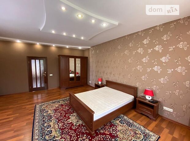 трехэтажный дом с камином, 285 кв. м, кирпич. Сдается помесячно в Николаеве, в районе Центр фото 1 трехэтажный дом с камином, 285 кв. м, кирпич. Сдается помесячно в Николаеве, в районе Центр фото 1