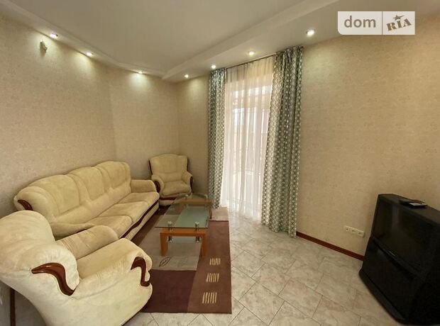 трехэтажный дом с камином, 285 кв. м, кирпич. Сдается помесячно в Николаеве, в районе Центр фото 1 трехэтажный дом с камином, 285 кв. м, кирпич. Сдается помесячно в Николаеве, в районе Центр фото 1