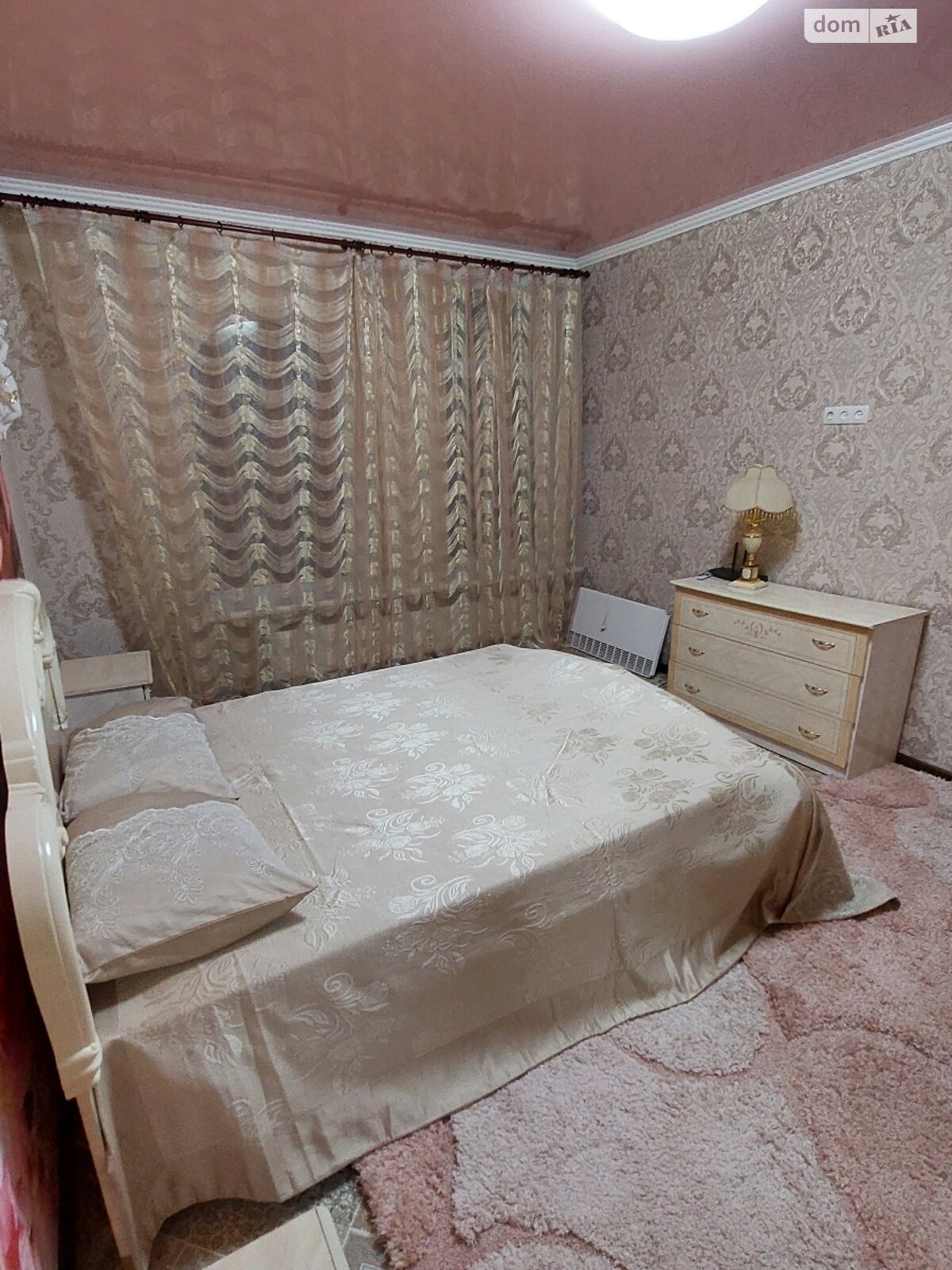 двухэтажный дом беседка, 100 кв. м, кирпич. Сдается помесячно в Николаеве, в районе Центр фото 1 двухэтажный дом беседка, 100 кв. м, кирпич. Сдается помесячно в Николаеве, в районе Центр фото 1