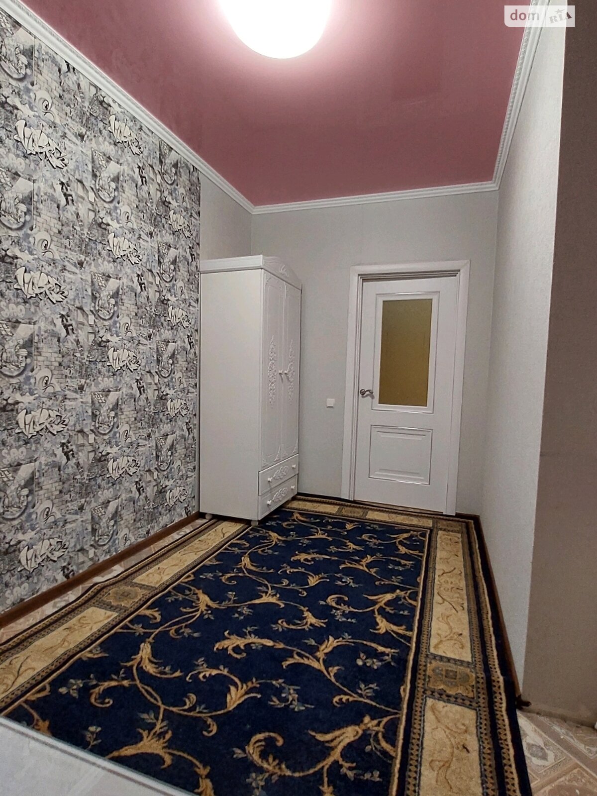 двухэтажный дом беседка, 100 кв. м, кирпич. Сдается помесячно в Николаеве, в районе Центр фото 1 двухэтажный дом беседка, 100 кв. м, кирпич. Сдается помесячно в Николаеве, в районе Центр фото 1