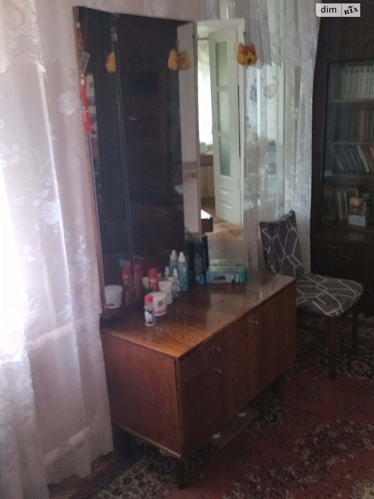 одноэтажный дом, 56 кв. м, инкерманский камень. Сдается помесячно в Николаеве, в районе Центральный фото 1 одноэтажный дом, 56 кв. м, инкерманский камень. Сдается помесячно в Николаеве, в районе Центральный фото 1