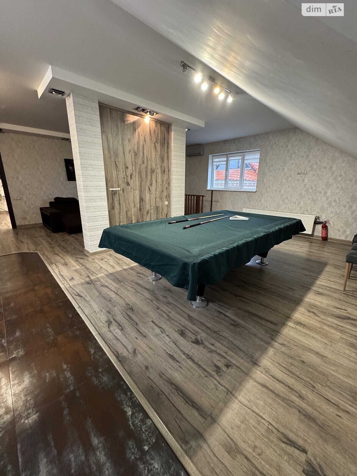 трипроверховий будинок бесідка, 350 кв. м, цегла. Здається помісячно в Миколаєві, в районі Варварівка фото 1