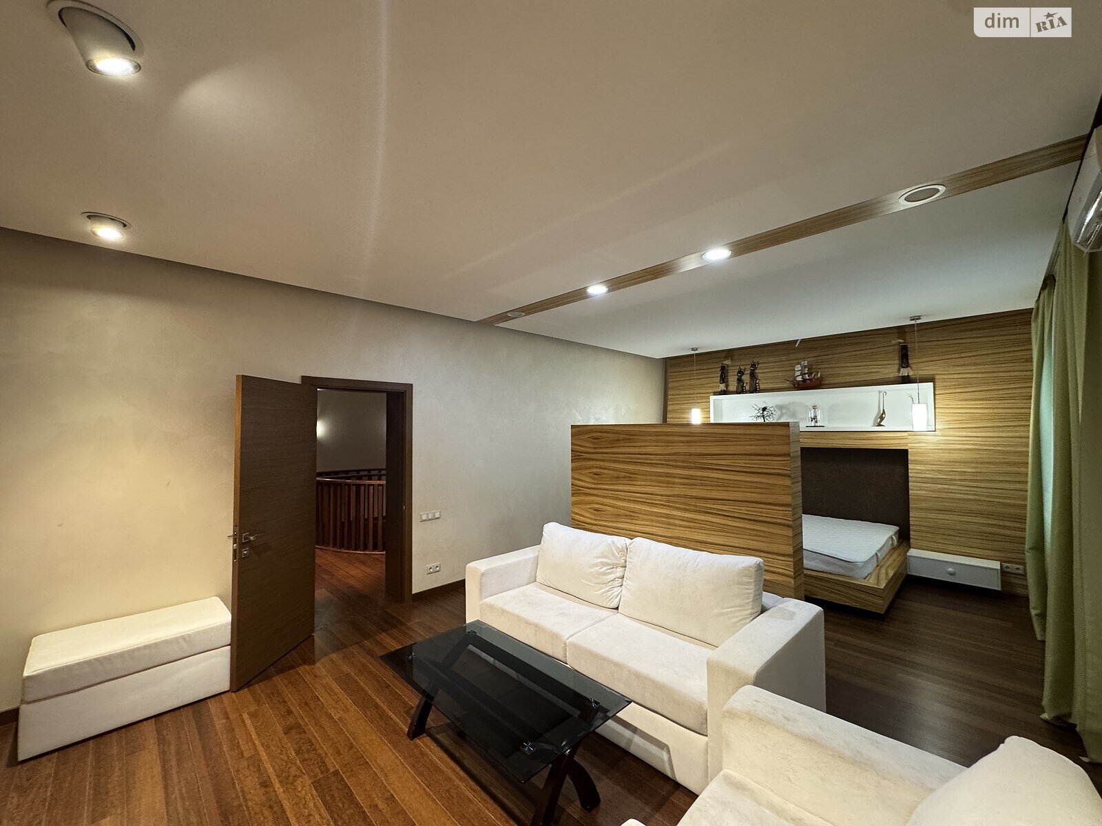 трипроверховий будинок бесідка, 350 кв. м, цегла. Здається помісячно в Миколаєві, в районі Варварівка фото 1