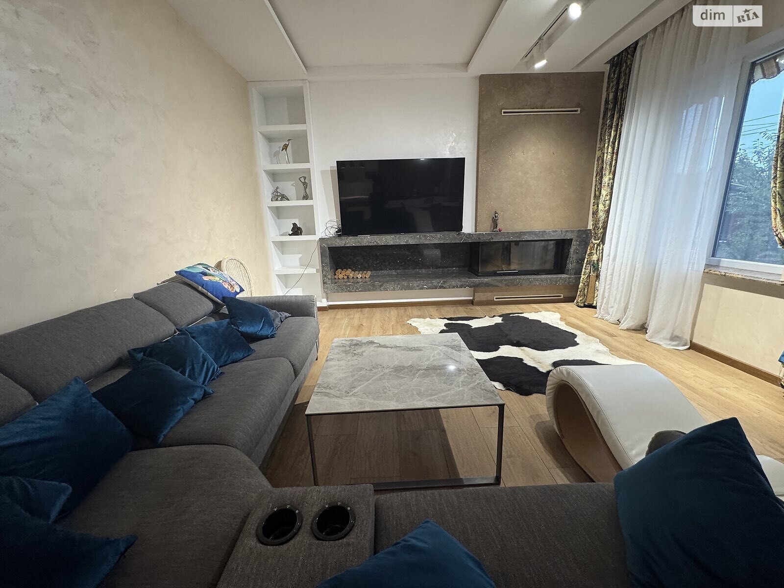 трипроверховий будинок бесідка, 350 кв. м, цегла. Здається помісячно в Миколаєві, в районі Варварівка фото 1