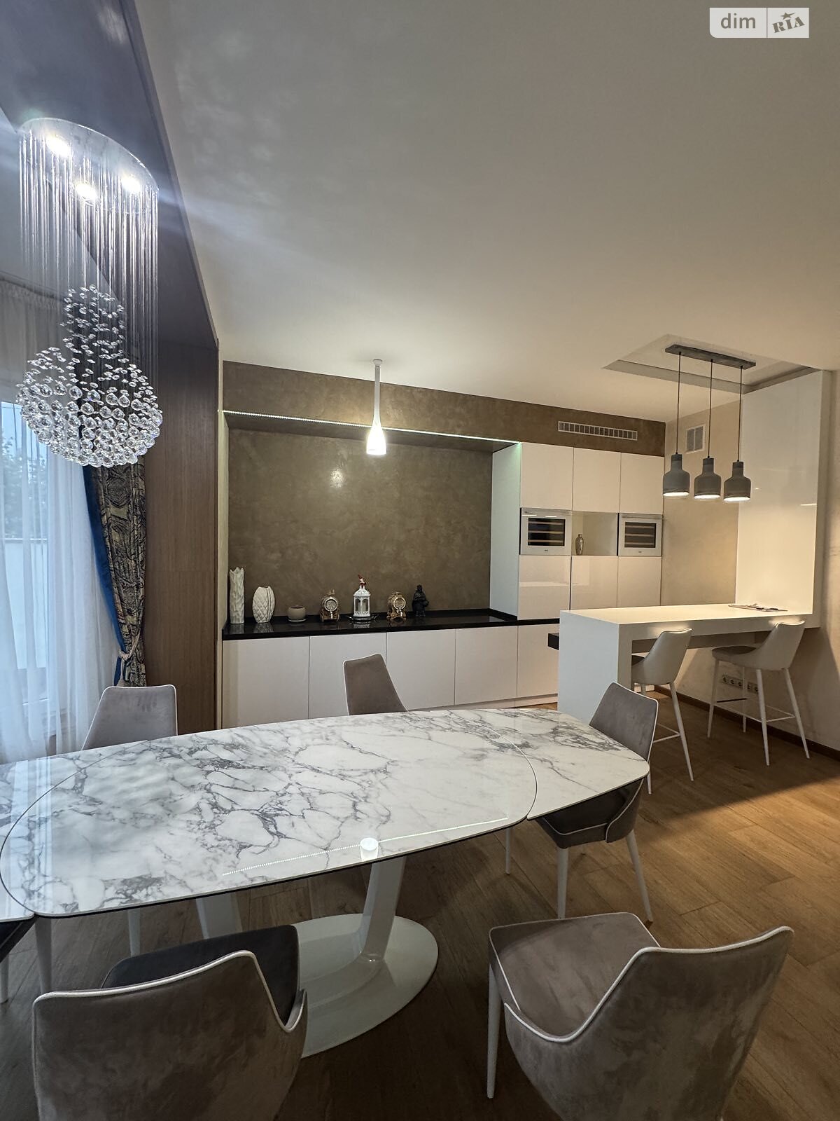 трипроверховий будинок бесідка, 350 кв. м, цегла. Здається помісячно в Миколаєві, в районі Варварівка фото 1