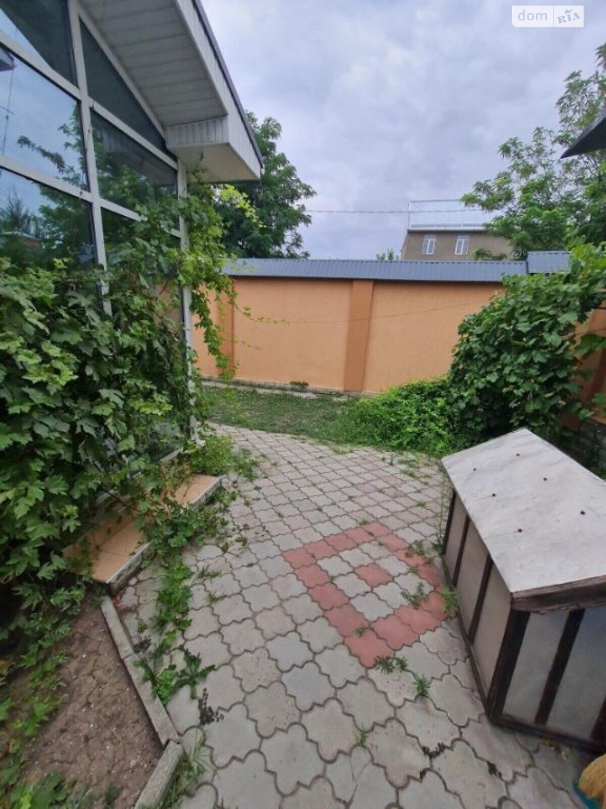 двухэтажный дом с ремонтом, 180 кв. м, кирпич. Сдается помесячно в Николаеве, в районе Заводской фото 1