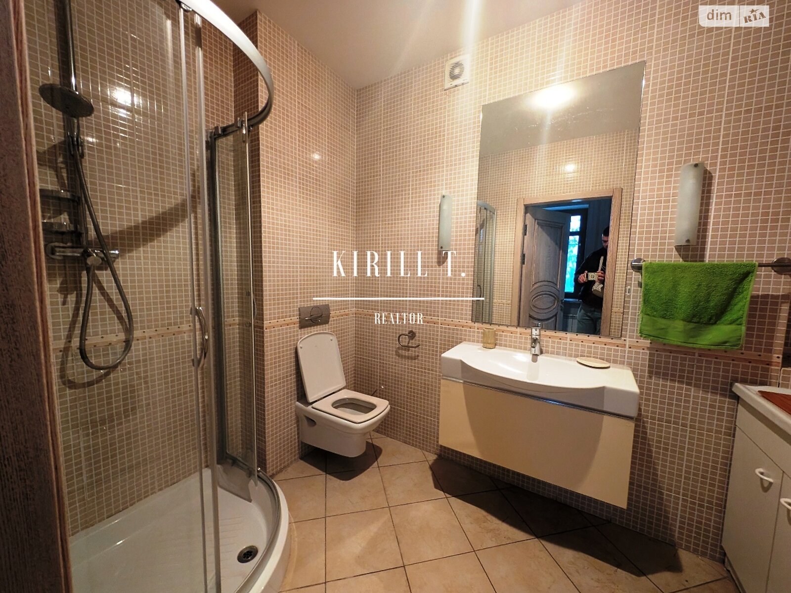 триповерховий будинок з ремонтом, 320 кв. м, кирпич. Здається помісячно в Микільському-на-Дніпрі фото 1