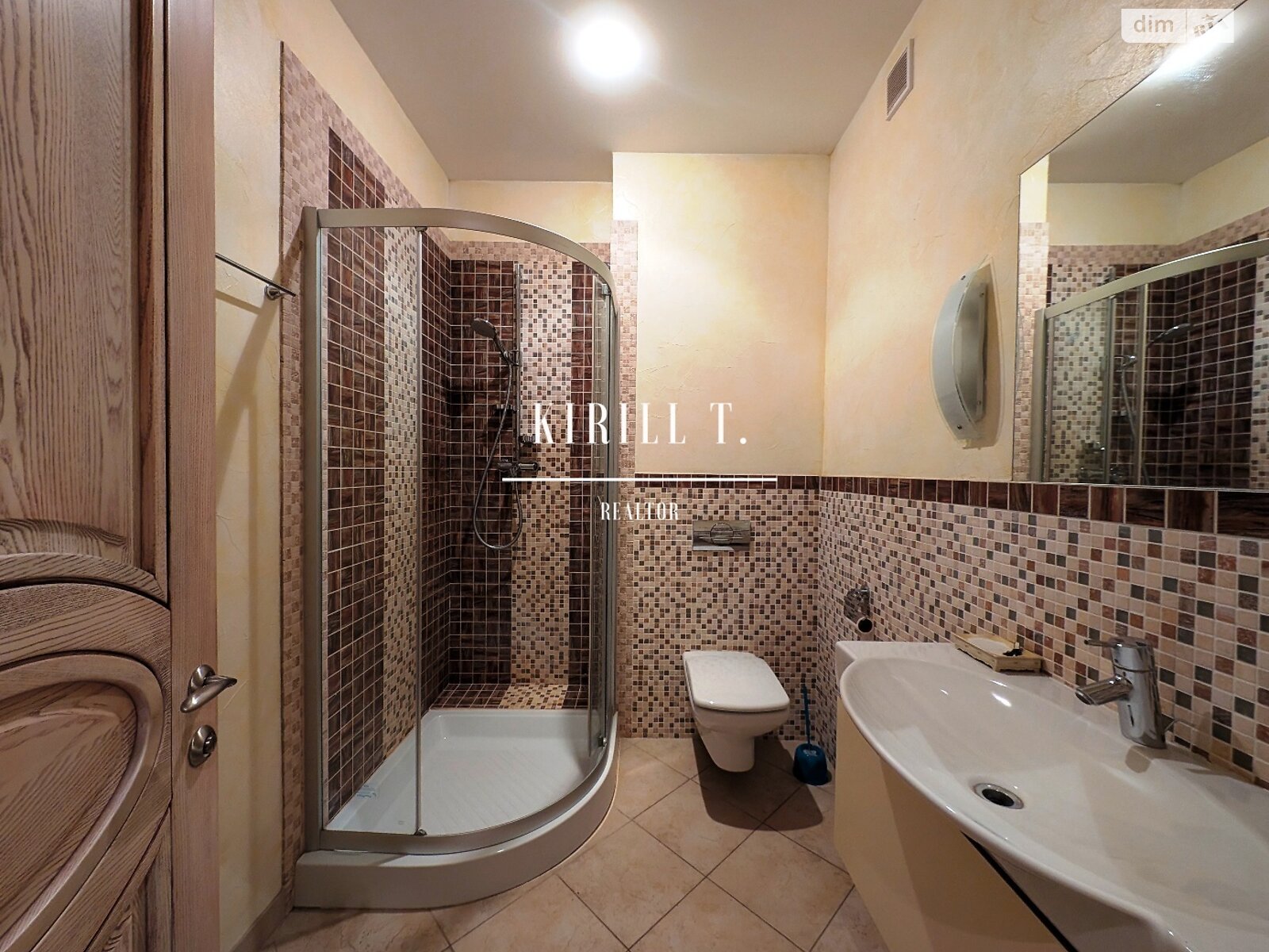 триповерховий будинок з ремонтом, 320 кв. м, кирпич. Здається помісячно в Микільському-на-Дніпрі фото 1