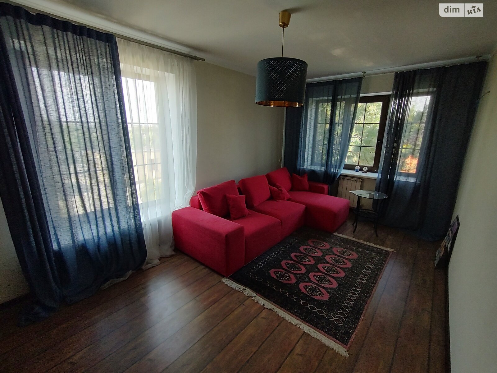 трехэтажный дом с балконом, 480 кв. м, кирпич. Сдается помесячно в Новоалександровке фото 1 трехэтажный дом с балконом, 480 кв. м, кирпич. Сдается помесячно в Новоалександровке фото 1