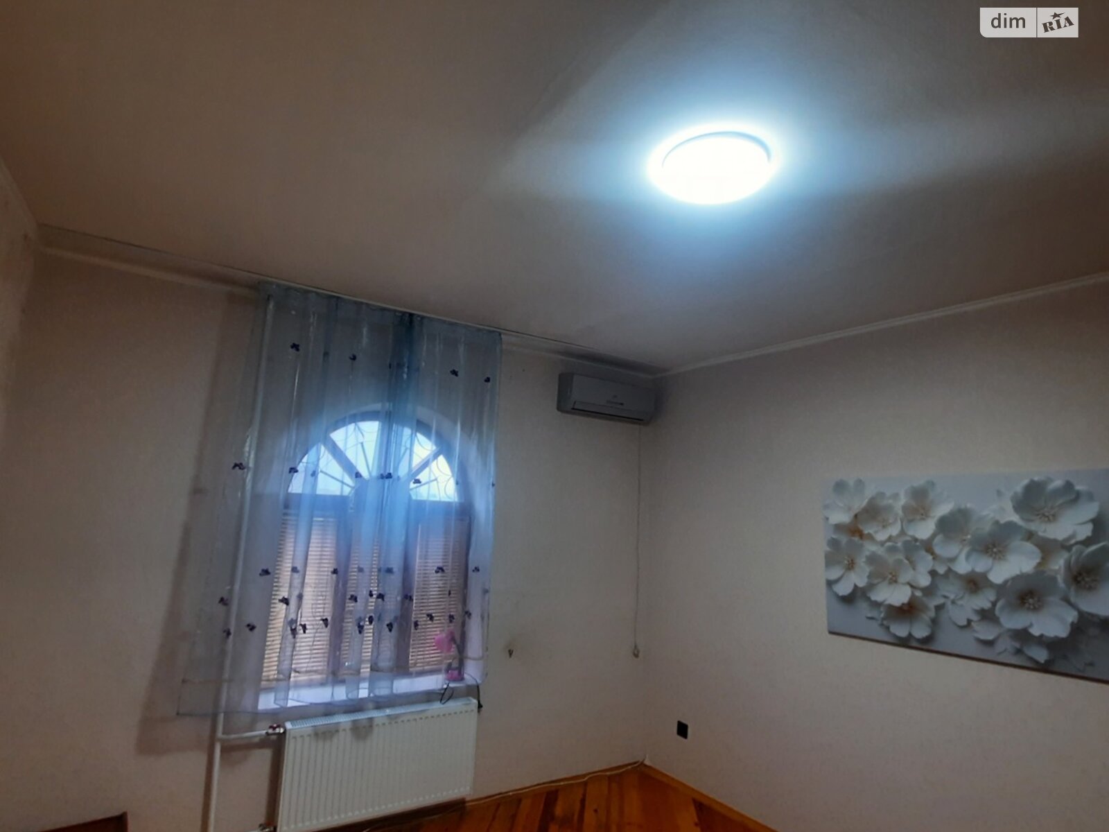 двухэтажный дом беседка, 300 кв. м, панель. Сдается помесячно в Новоселках фото 1 двухэтажный дом беседка, 300 кв. м, панель. Сдается помесячно в Новоселках фото 1