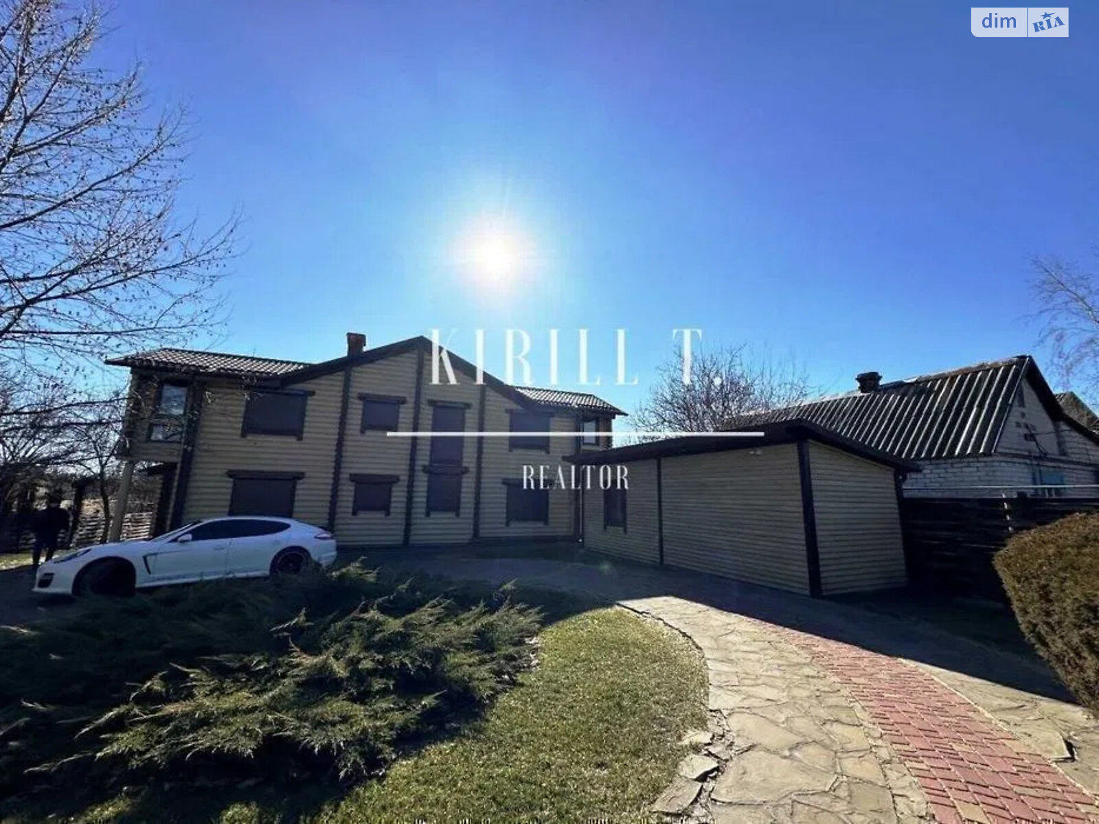 двухэтажный дом с верандой, 250 кв. м, сруб. Сдается помесячно в Новоселовке фото 1 двухэтажный дом с верандой, 250 кв. м, сруб. Сдается помесячно в Новоселовке фото 1