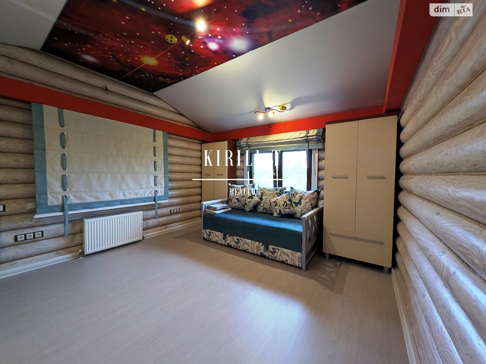 двухэтажный дом с верандой, 250 кв. м, сруб. Сдается помесячно в Новоселовке фото 1 двухэтажный дом с верандой, 250 кв. м, сруб. Сдается помесячно в Новоселовке фото 1