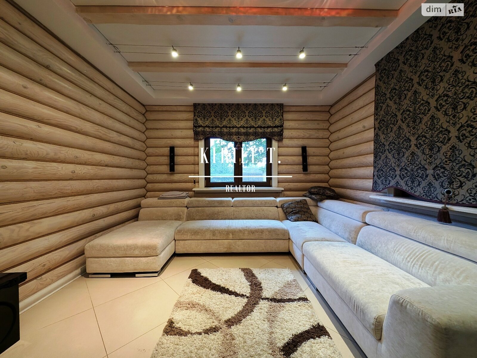 двухэтажный дом с верандой, 250 кв. м, сруб. Сдается помесячно в Новоселовке фото 1 двухэтажный дом с верандой, 250 кв. м, сруб. Сдается помесячно в Новоселовке фото 1