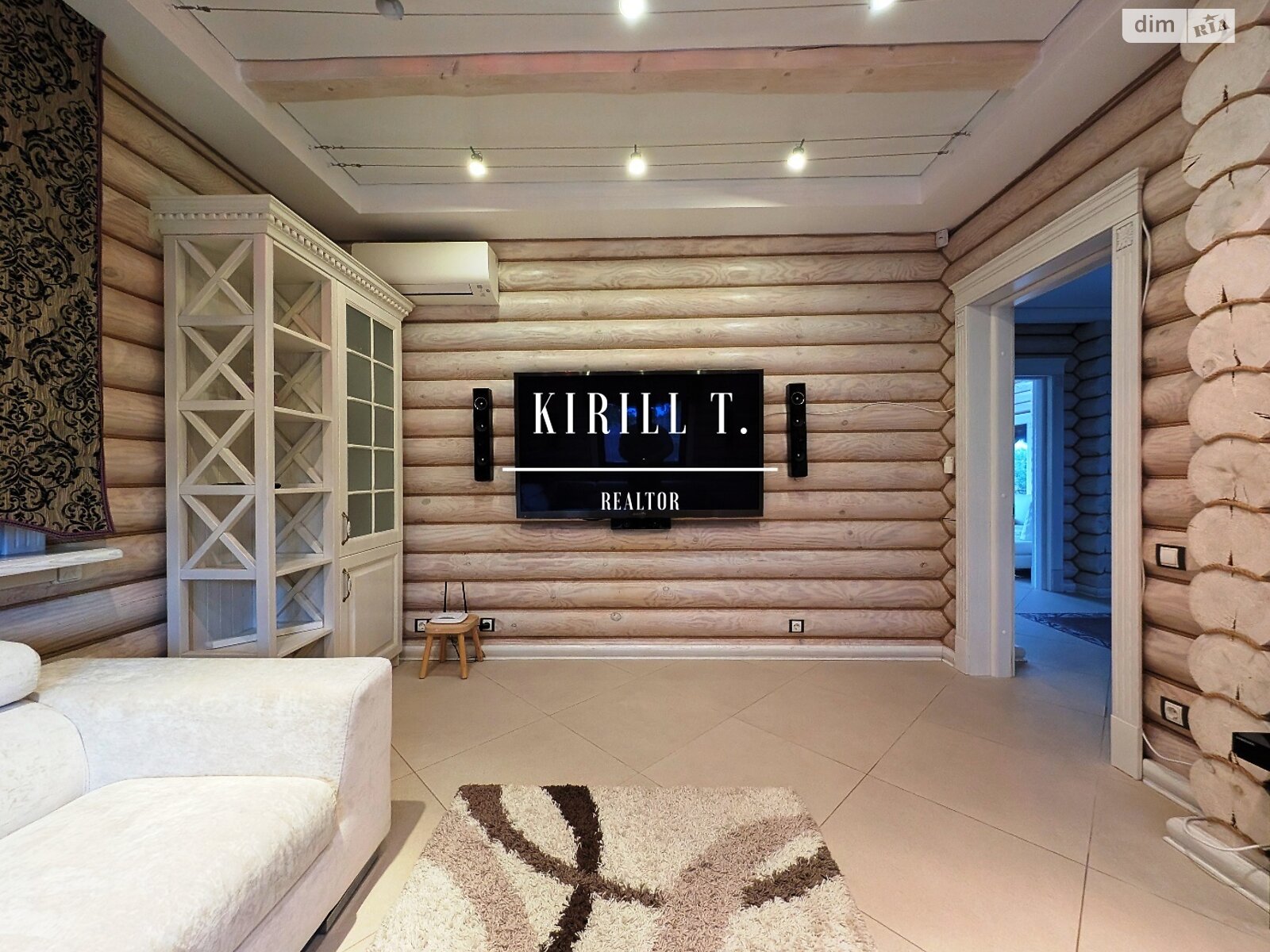 двухэтажный дом с верандой, 250 кв. м, сруб. Сдается помесячно в Новоселовке фото 1 двухэтажный дом с верандой, 250 кв. м, сруб. Сдается помесячно в Новоселовке фото 1