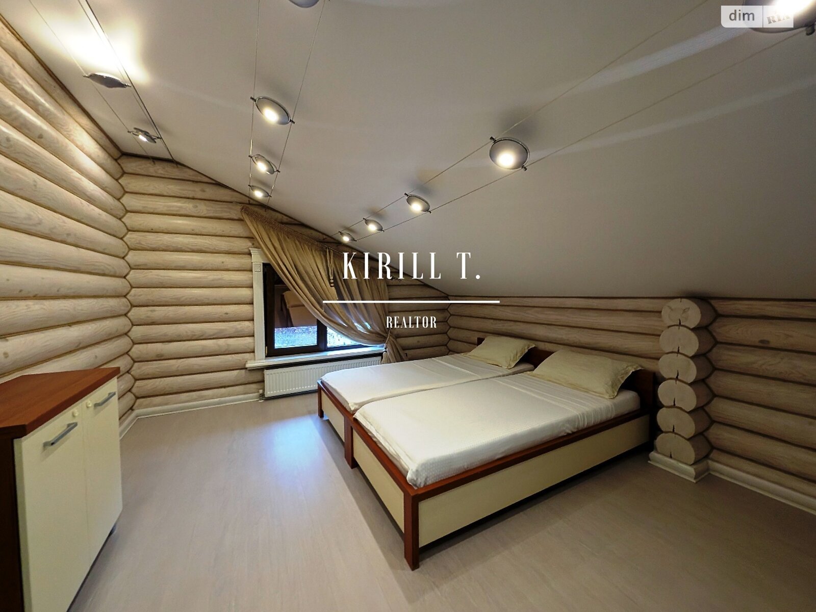 двухэтажный дом с верандой, 250 кв. м, сруб. Сдается помесячно в Новоселовке фото 1 двухэтажный дом с верандой, 250 кв. м, сруб. Сдается помесячно в Новоселовке фото 1