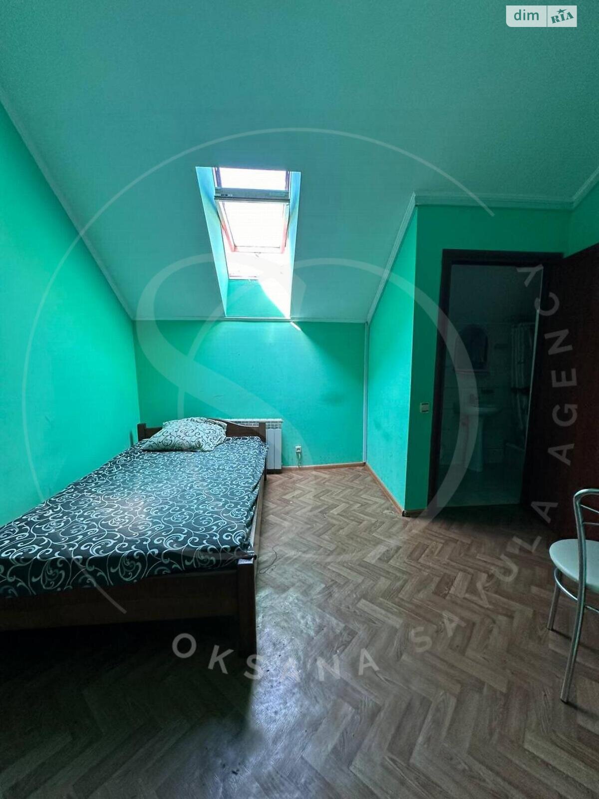 двухэтажный дом, 350 кв. м, кирпич. Сдается помесячно в Новояворовск фото 1 двухэтажный дом, 350 кв. м, кирпич. Сдается помесячно в Новояворовск фото 1