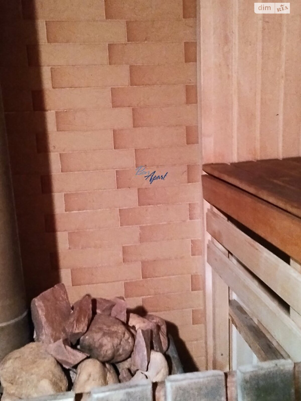 двухэтажный дом, 108 кв. м, кирпич. Сдается помесячно в Новых Безрадичах фото 1 двухэтажный дом, 108 кв. м, кирпич. Сдается помесячно в Новых Безрадичах фото 1