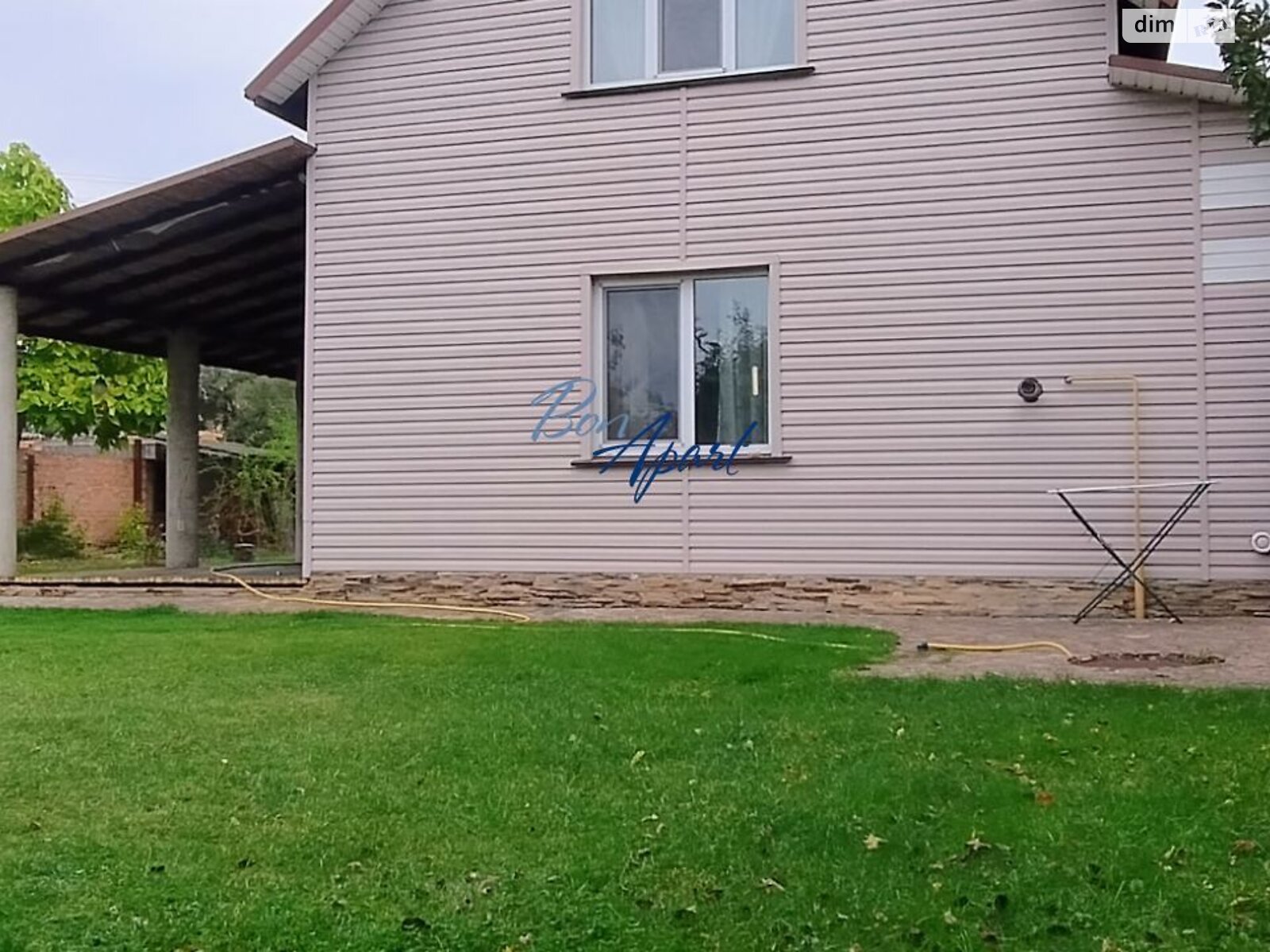 двухэтажный дом, 108 кв. м, кирпич. Сдается помесячно в Новых Безрадичах фото 1 двухэтажный дом, 108 кв. м, кирпич. Сдается помесячно в Новых Безрадичах фото 1