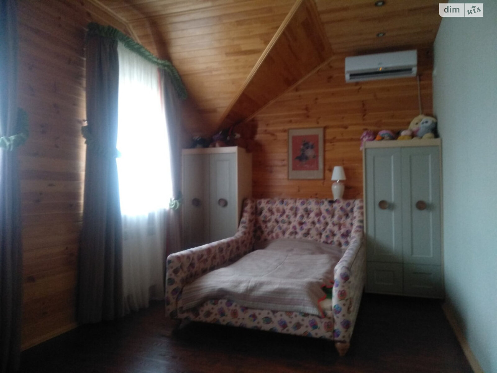 двухэтажный дом с верандой, 125 кв. м, кирпич. Сдается помесячно в Новых Петровцах фото 1 двухэтажный дом с верандой, 125 кв. м, кирпич. Сдается помесячно в Новых Петровцах фото 1