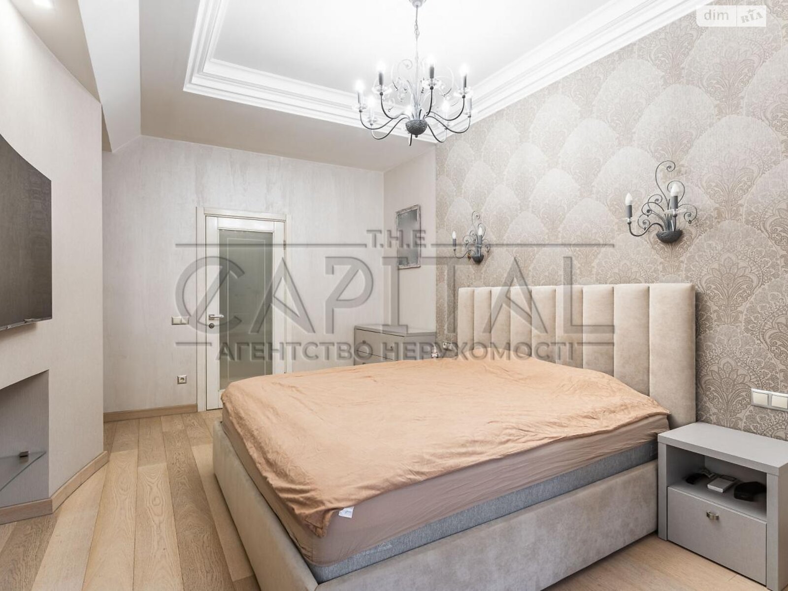 двоповерховий будинок з гаражем, 300 кв. м, кирпич. Здається помісячно в Нових Петрівцях фото 1 двоповерховий будинок з гаражем, 300 кв. м, кирпич. Здається помісячно в Нових Петрівцях фото 1