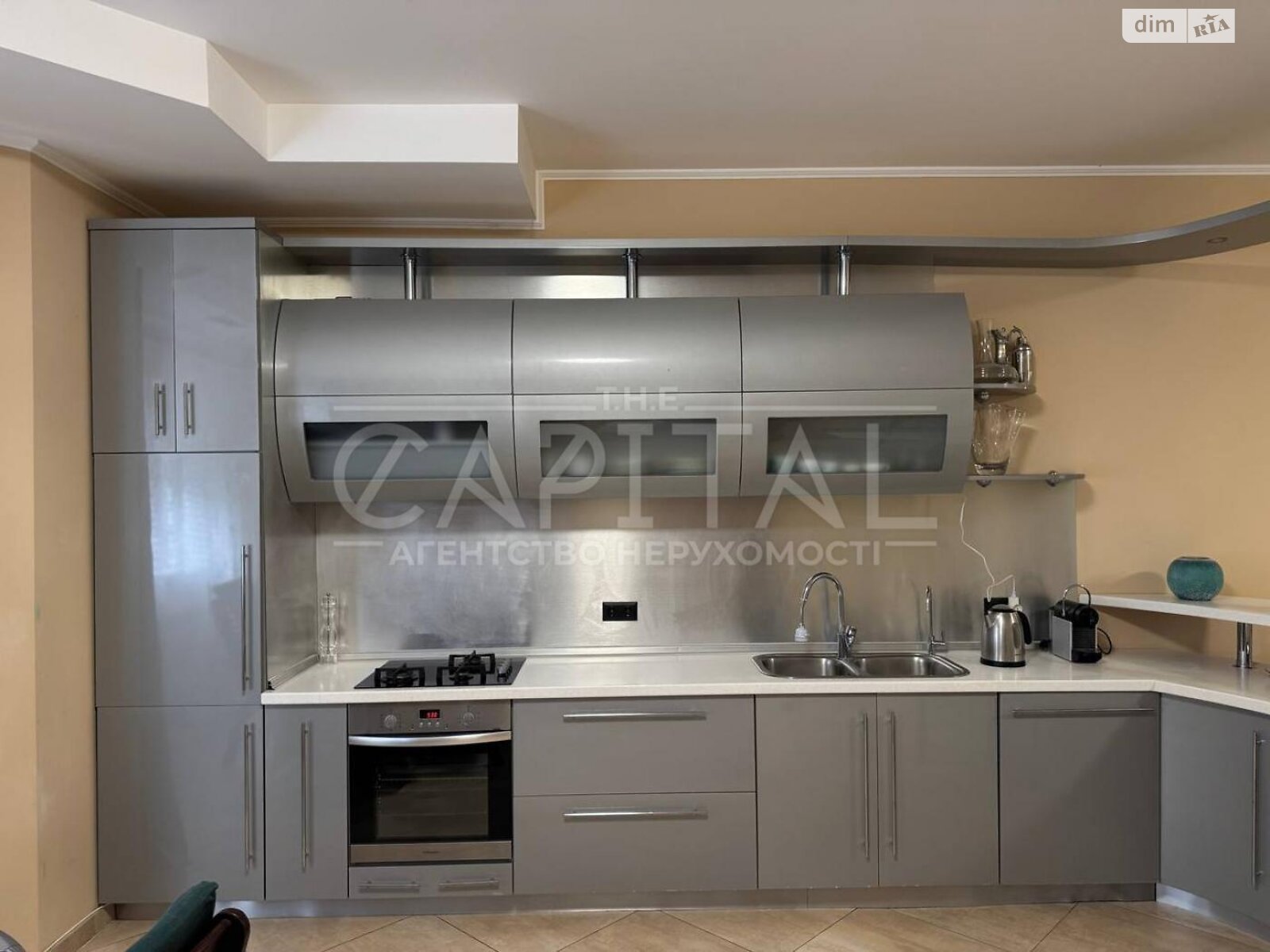 двухэтажный дом беседка, 450 кв. м, кирпич. Сдается помесячно в Новых Петровцах фото 1 двухэтажный дом беседка, 450 кв. м, кирпич. Сдается помесячно в Новых Петровцах фото 1