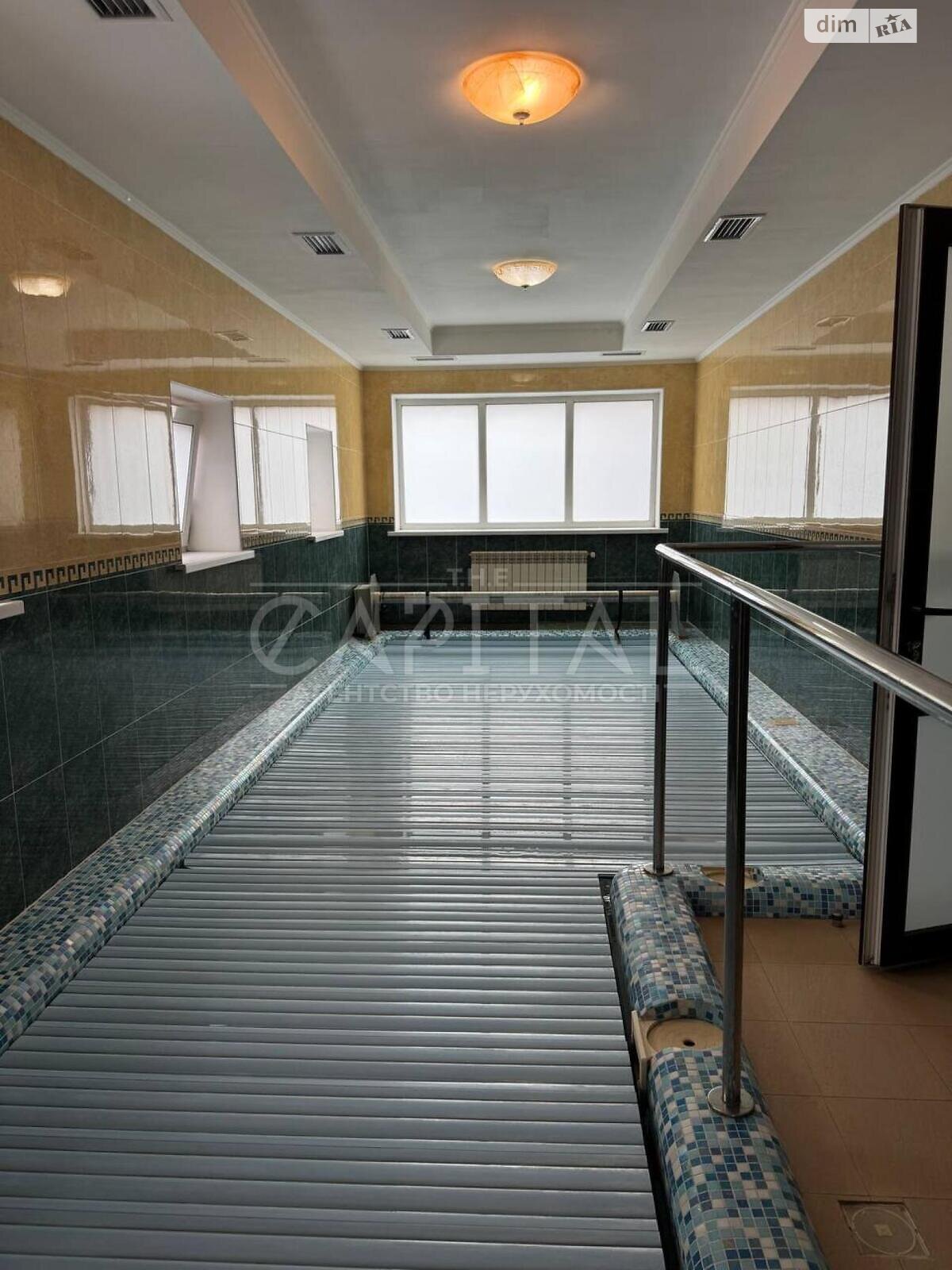 двухэтажный дом беседка, 450 кв. м, кирпич. Сдается помесячно в Новых Петровцах фото 1 двухэтажный дом беседка, 450 кв. м, кирпич. Сдается помесячно в Новых Петровцах фото 1