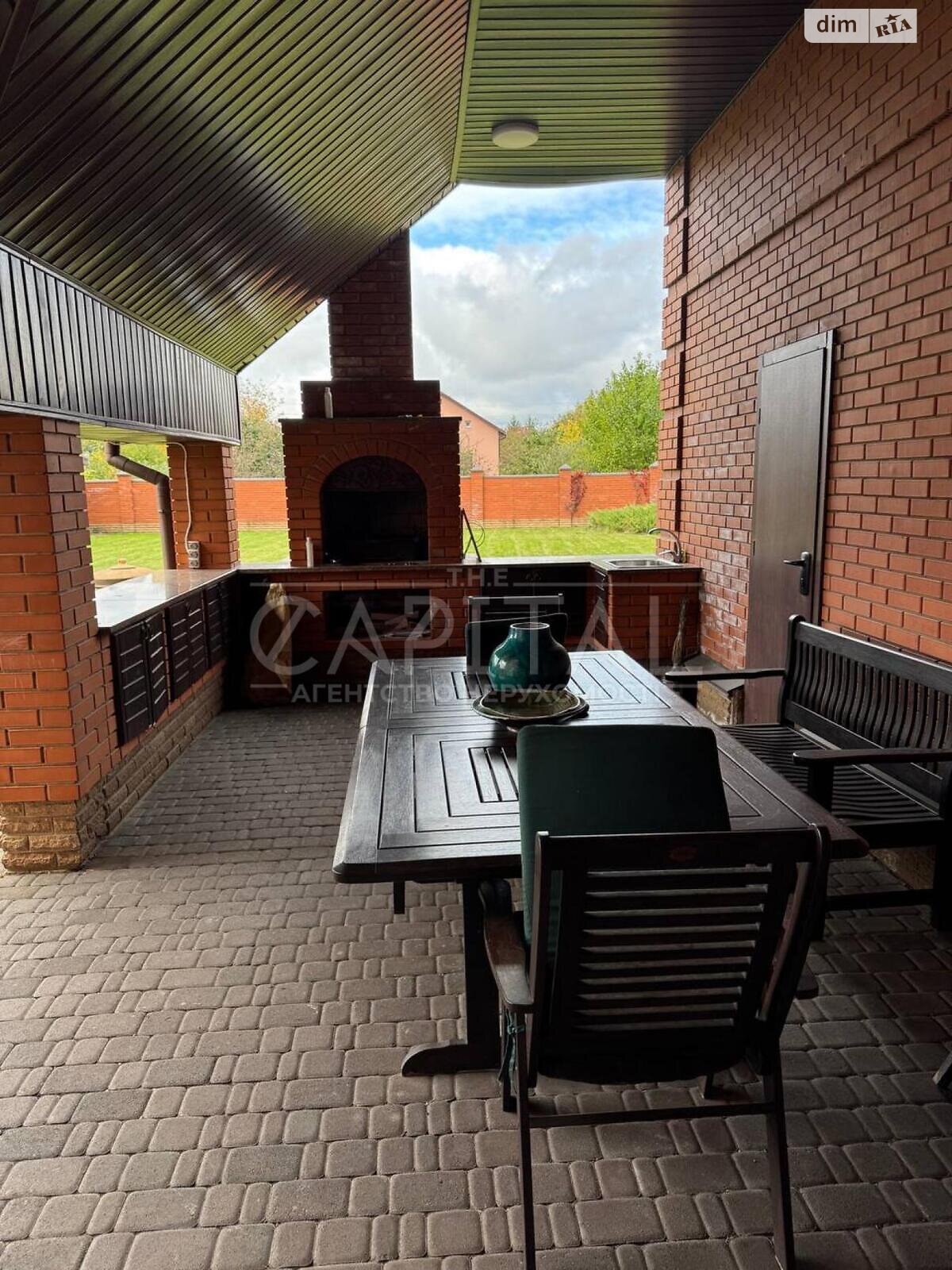 двухэтажный дом беседка, 450 кв. м, кирпич. Сдается помесячно в Новых Петровцах фото 1 двухэтажный дом беседка, 450 кв. м, кирпич. Сдается помесячно в Новых Петровцах фото 1