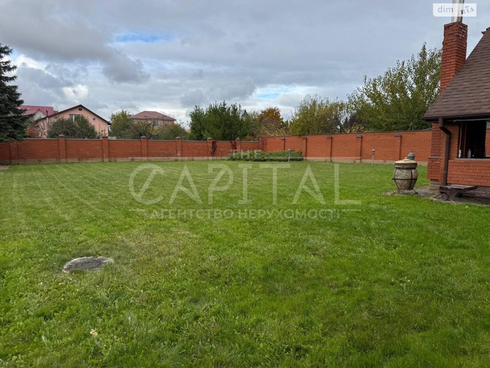 двухэтажный дом беседка, 450 кв. м, кирпич. Сдается помесячно в Новых Петровцах фото 1 двухэтажный дом беседка, 450 кв. м, кирпич. Сдается помесячно в Новых Петровцах фото 1