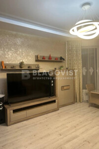 двухэтажный дом, 250 кв. м, кирпич. Сдается помесячно в Новых Петровцах фото 2 двухэтажный дом, 250 кв. м, кирпич. Сдается помесячно в Новых Петровцах фото 2