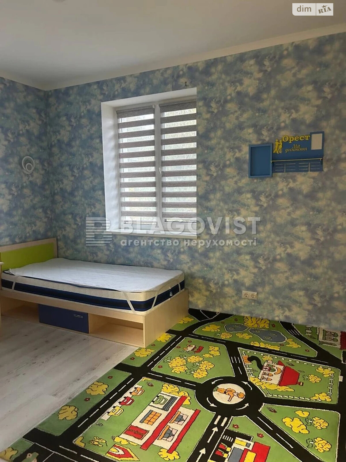 двухэтажный дом, 250 кв. м, кирпич. Сдается помесячно в Новых Петровцах фото 1 двухэтажный дом, 250 кв. м, кирпич. Сдается помесячно в Новых Петровцах фото 1