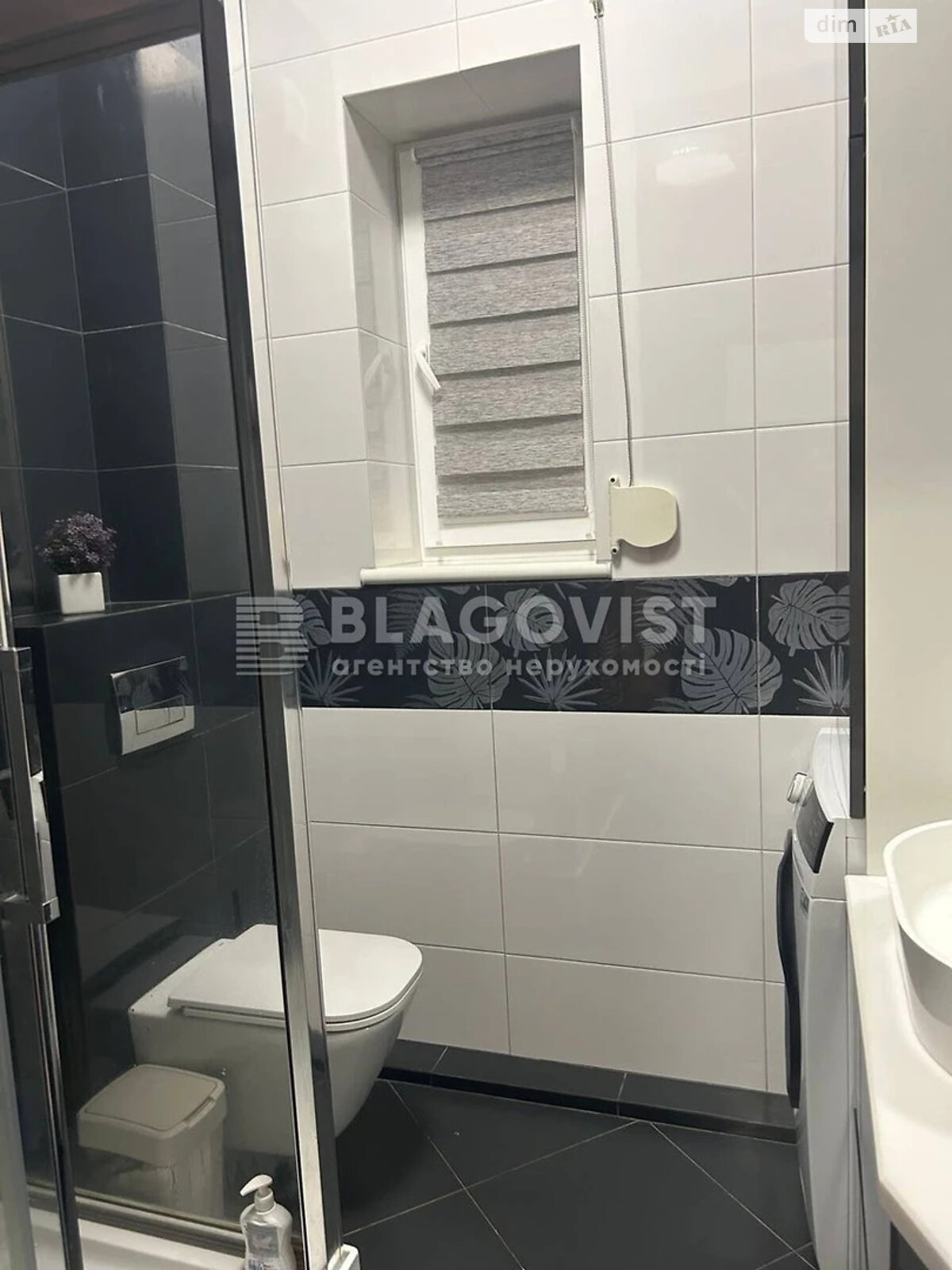 двухэтажный дом, 250 кв. м, кирпич. Сдается помесячно в Новых Петровцах фото 1 двухэтажный дом, 250 кв. м, кирпич. Сдается помесячно в Новых Петровцах фото 1