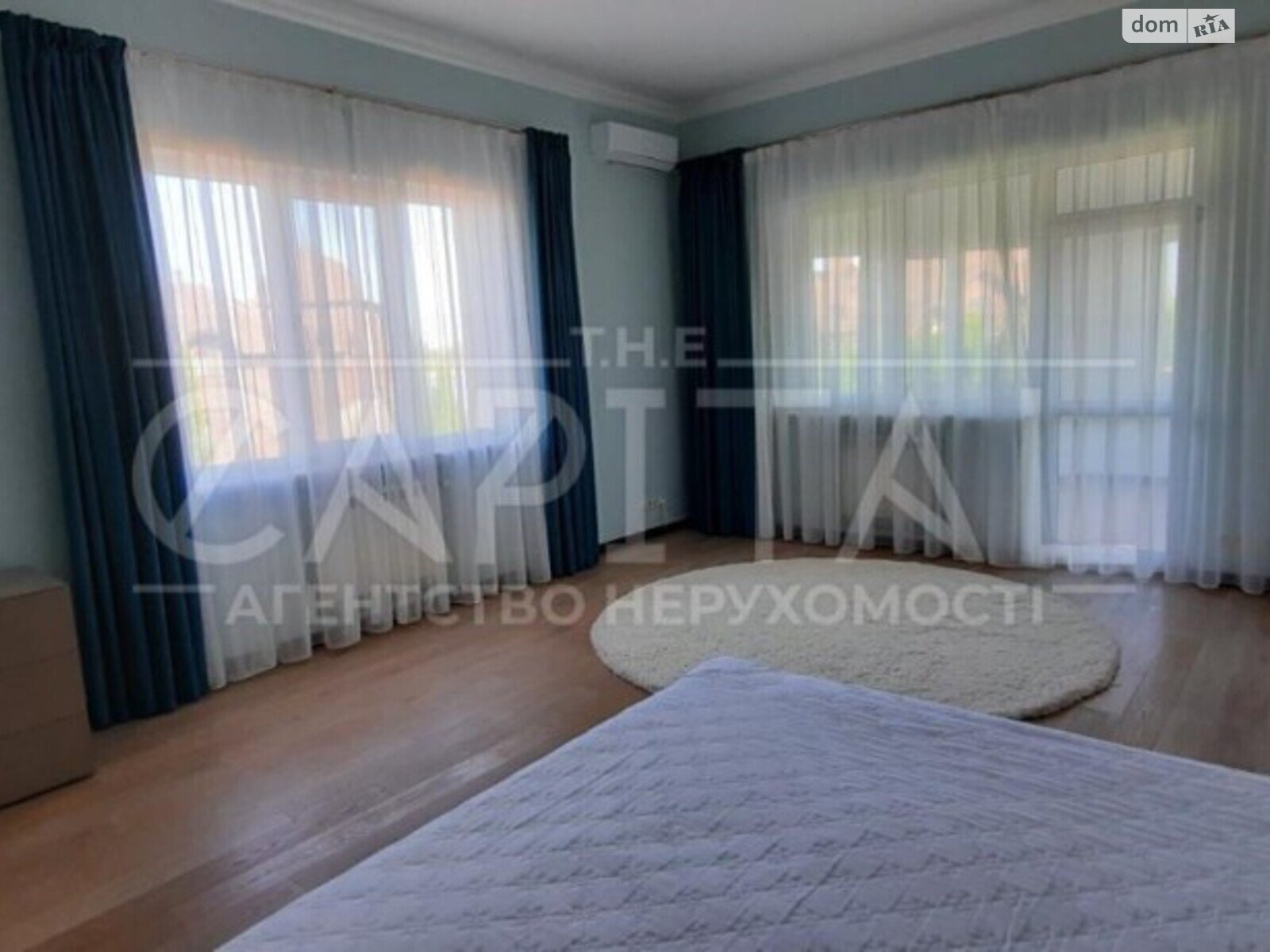 триповерховий будинок з ремонтом, 912 кв. м, цегла. Здається помісячно в Козині фото 1 триповерховий будинок з ремонтом, 912 кв. м, цегла. Здається помісячно в Козині фото 1