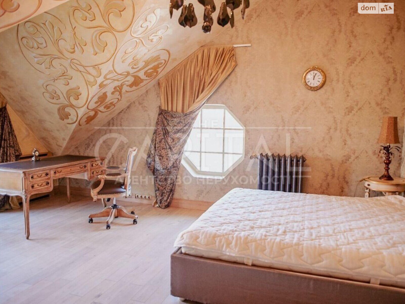 триповерховий будинок, 800 кв. м, цегла. Здається помісячно в Козині фото 1 триповерховий будинок, 800 кв. м, цегла. Здається помісячно в Козині фото 1