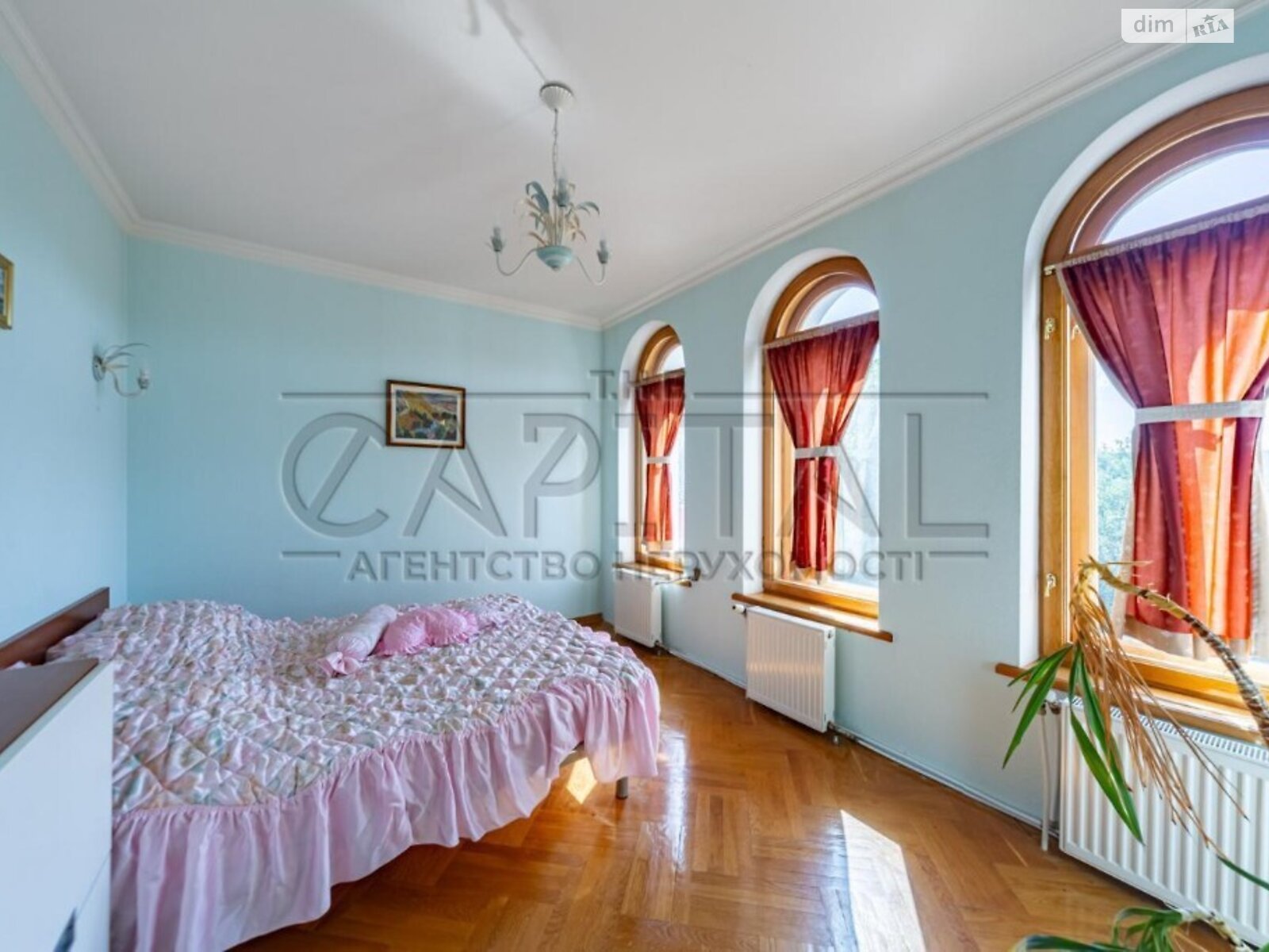 трехэтажный дом, 399 кв. м, кирпич. Сдается помесячно в Старых Безрадичах фото 1 трехэтажный дом, 399 кв. м, кирпич. Сдается помесячно в Старых Безрадичах фото 1