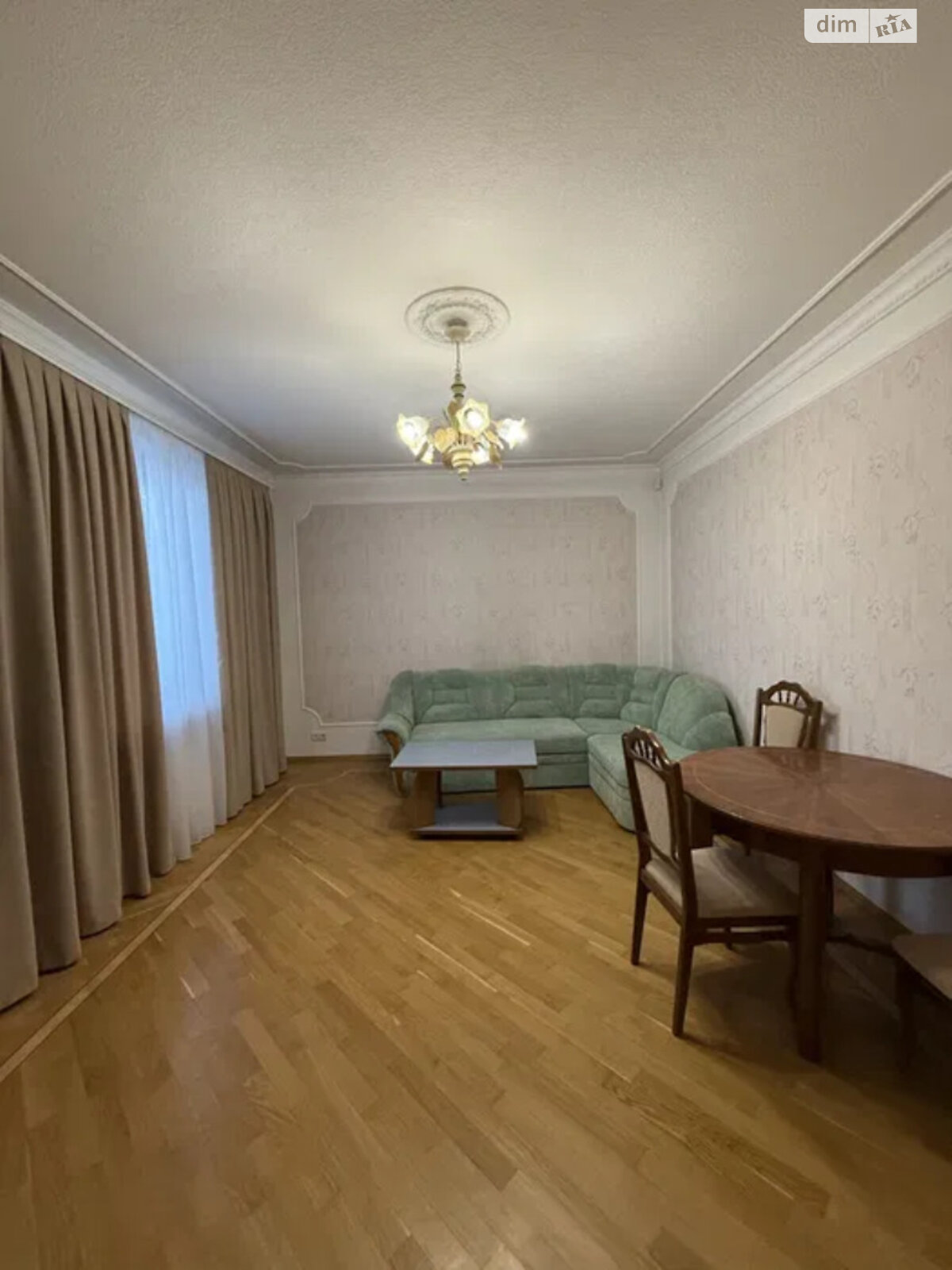 одноэтажный дом с гаражом, 106 кв. м, кирпич. Сдается помесячно в Обуховке фото 1