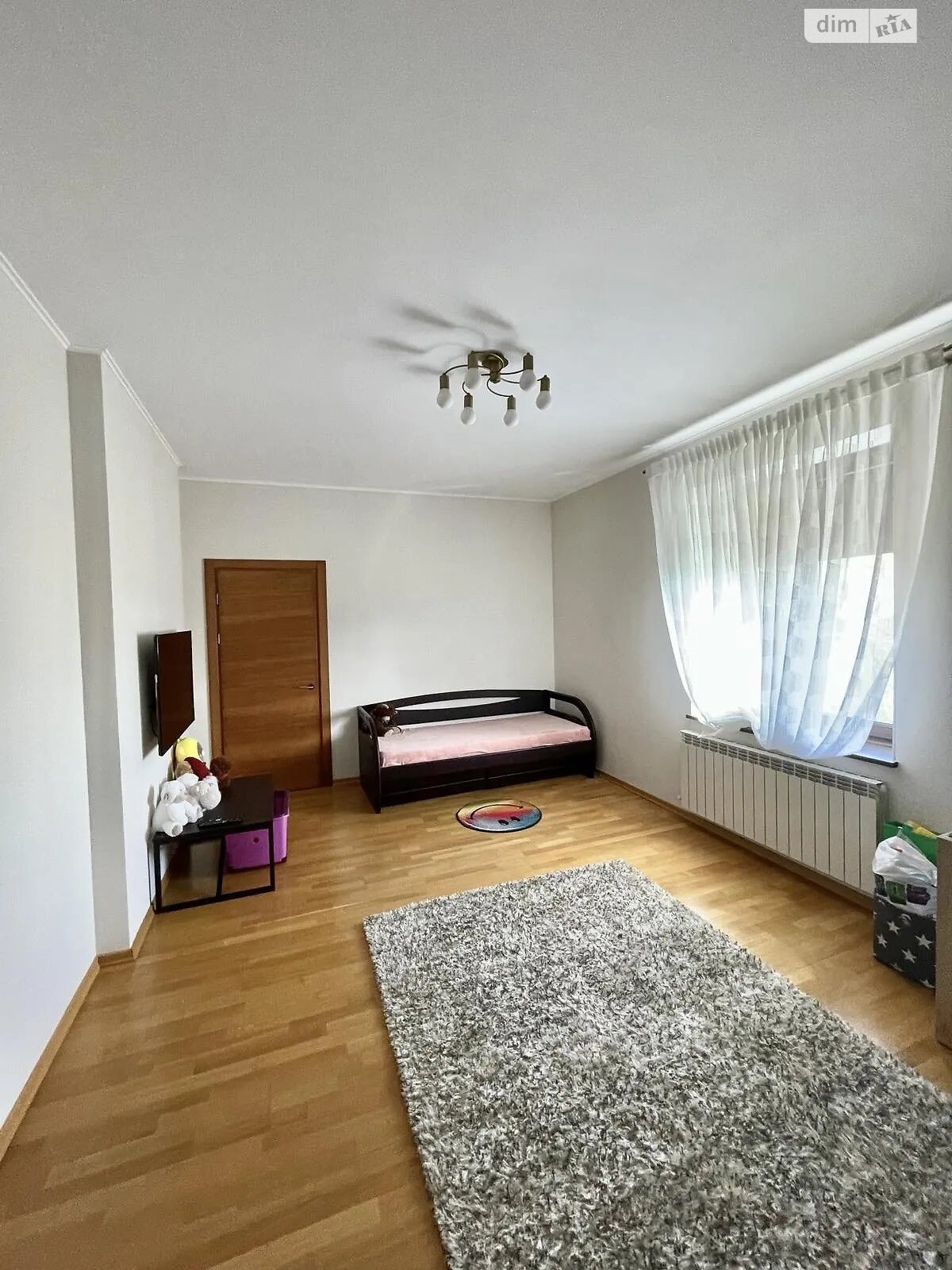 двоповерховий будинок бесідка, 160 кв. м, цегла. Здається помісячно в Обухівці фото 1 двоповерховий будинок бесідка, 160 кв. м, цегла. Здається помісячно в Обухівці фото 1