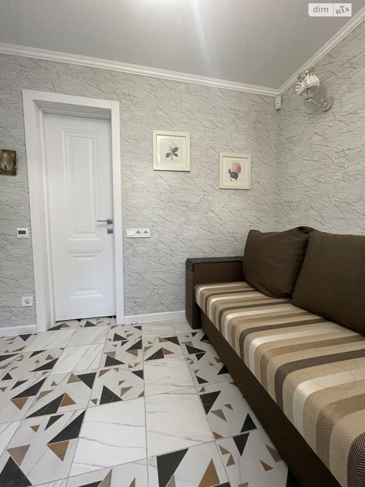 двоповерховий будинок з верандою, 82.8 кв. м, цегла. Здається помісячно в Обухівці фото 1 двоповерховий будинок з верандою, 82.8 кв. м, цегла. Здається помісячно в Обухівці фото 1