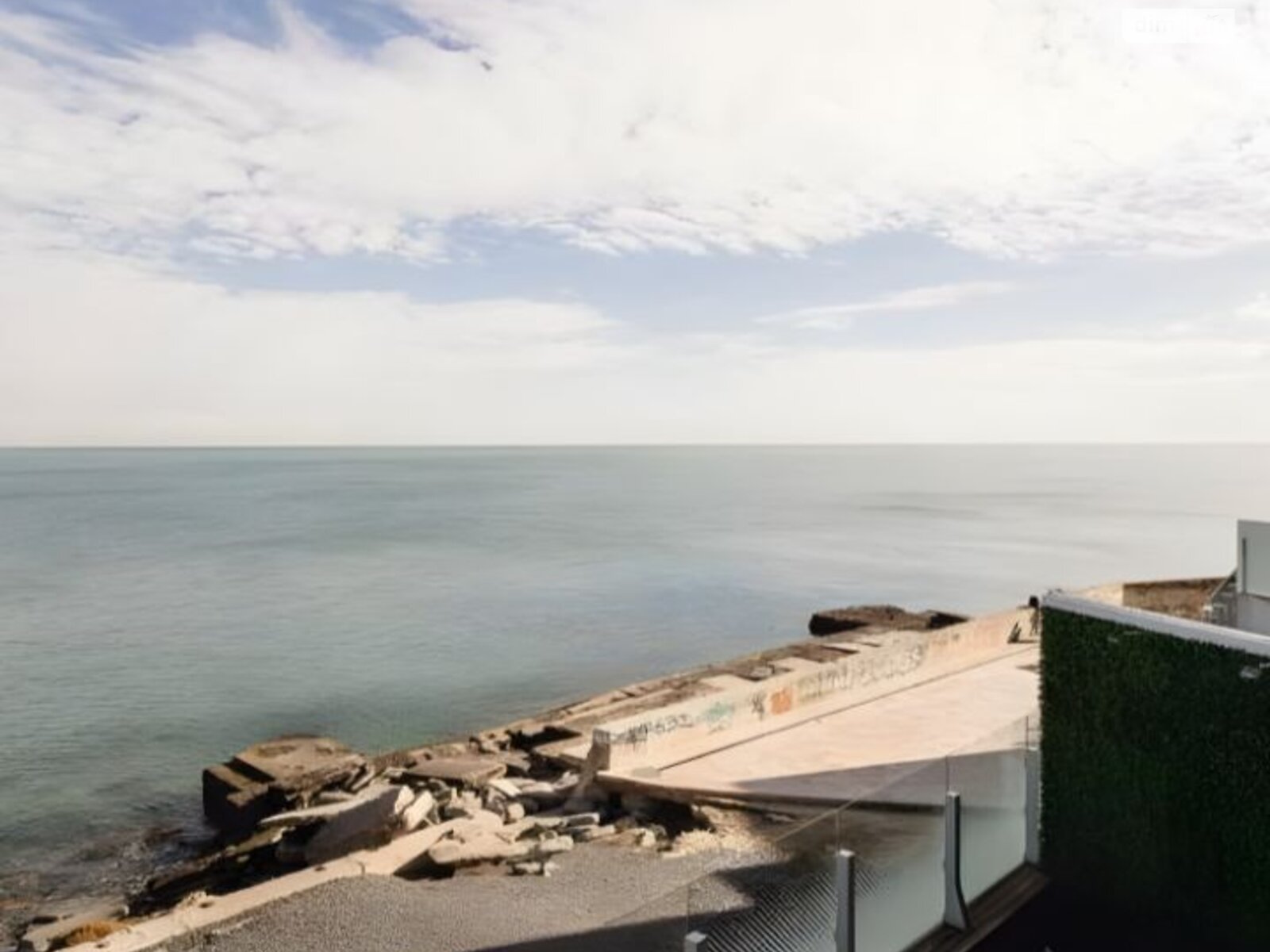 чотириповерховий будинок з гаражем, 520 кв. м, цегла. Здається помісячно в Одесі, в районі Аркадія фото 1 чотирипроверховий будинок з гаражем, 520 кв. м, цегла. Здається помісячно в Одесі, в районі Аркадія фото 1