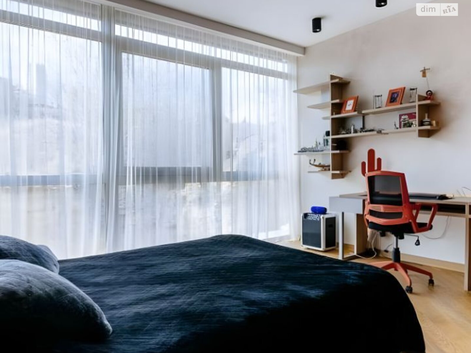 чотириповерховий будинок з гаражем, 520 кв. м, цегла. Здається помісячно в Одесі, в районі Аркадія фото 1 чотирипроверховий будинок з гаражем, 520 кв. м, цегла. Здається помісячно в Одесі, в районі Аркадія фото 1