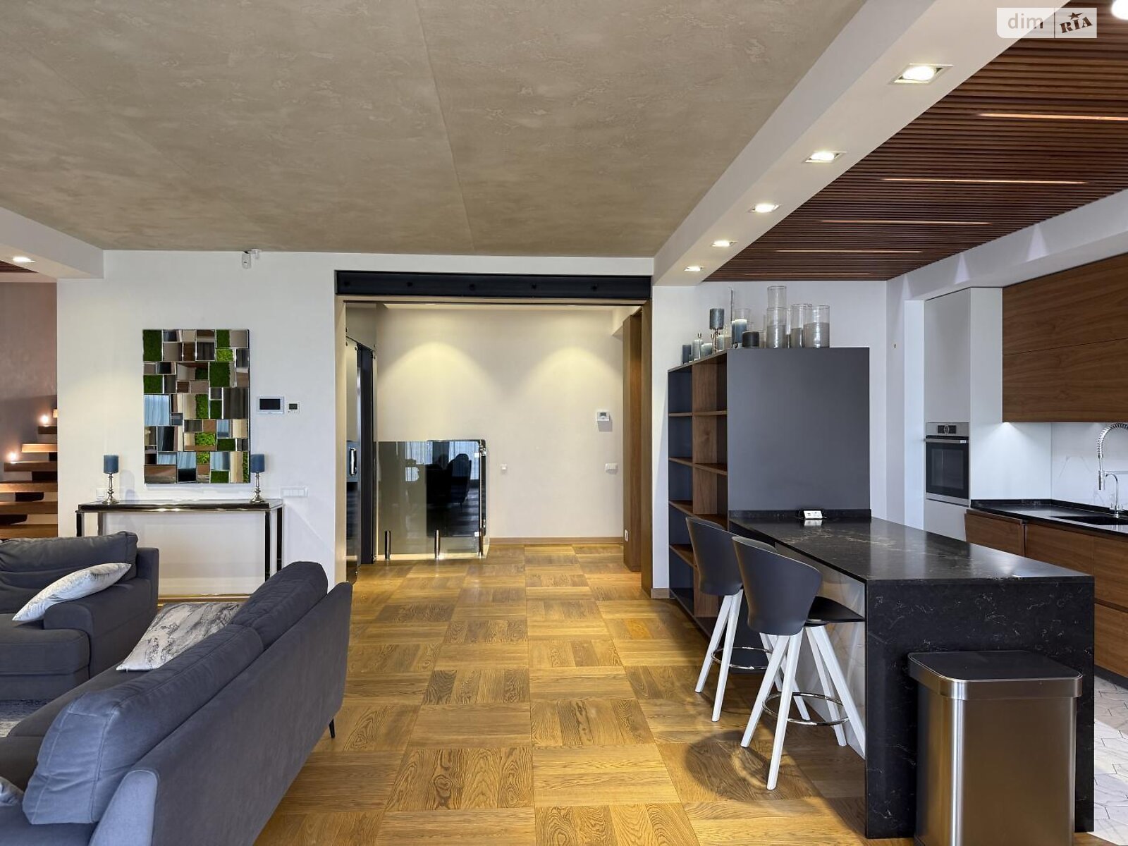 четырехэтажный дом с верандой, 529 кв. м, кирпич. Сдается помесячно в Одессе, в районе Аркадия фото 1