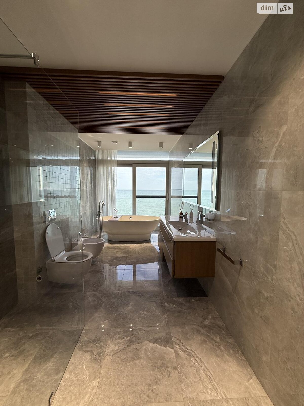 четырехэтажный дом с верандой, 529 кв. м, кирпич. Сдается помесячно в Одессе, в районе Аркадия фото 1