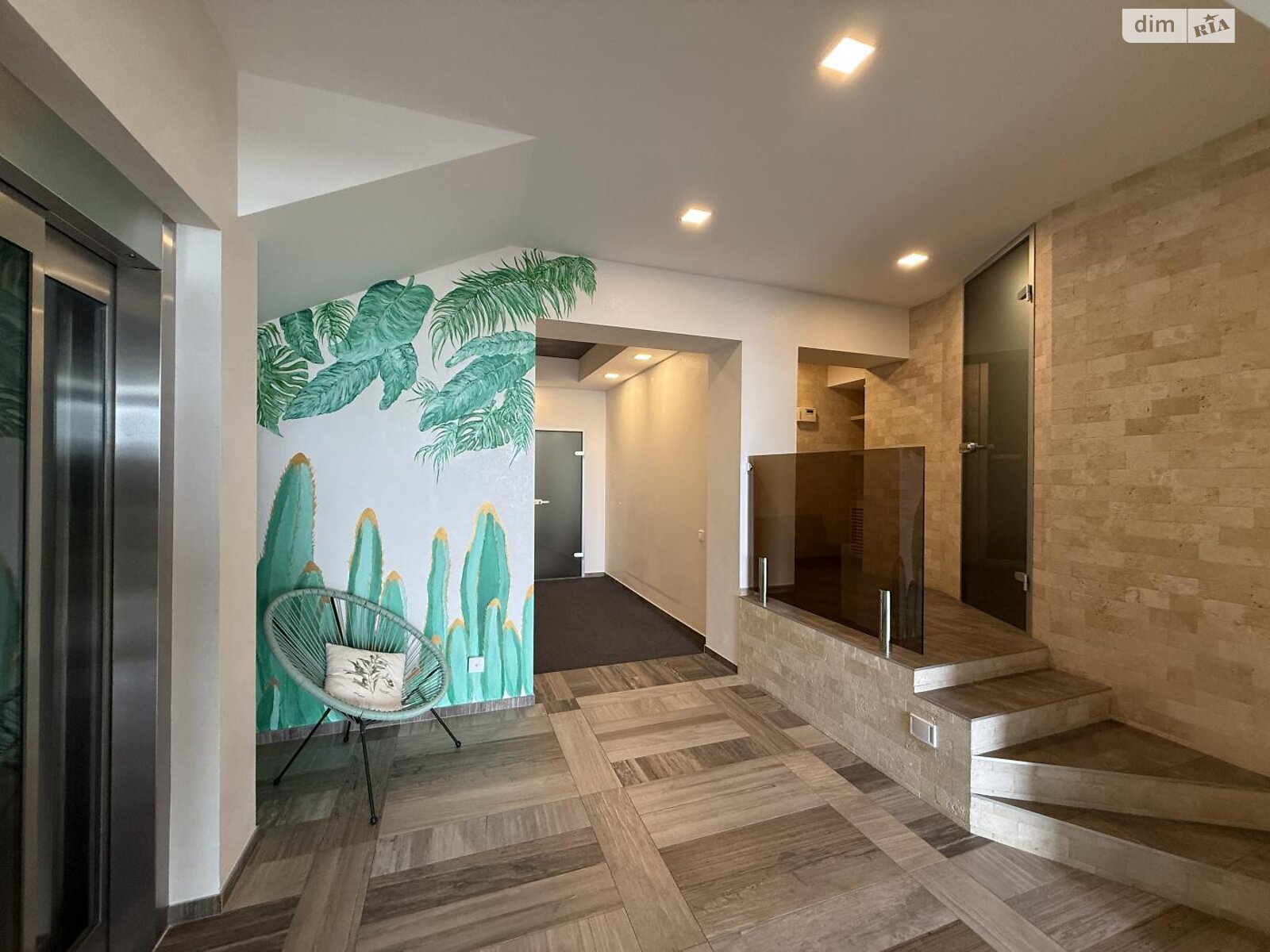 четырехэтажный дом с верандой, 529 кв. м, кирпич. Сдается помесячно в Одессе, в районе Аркадия фото 1